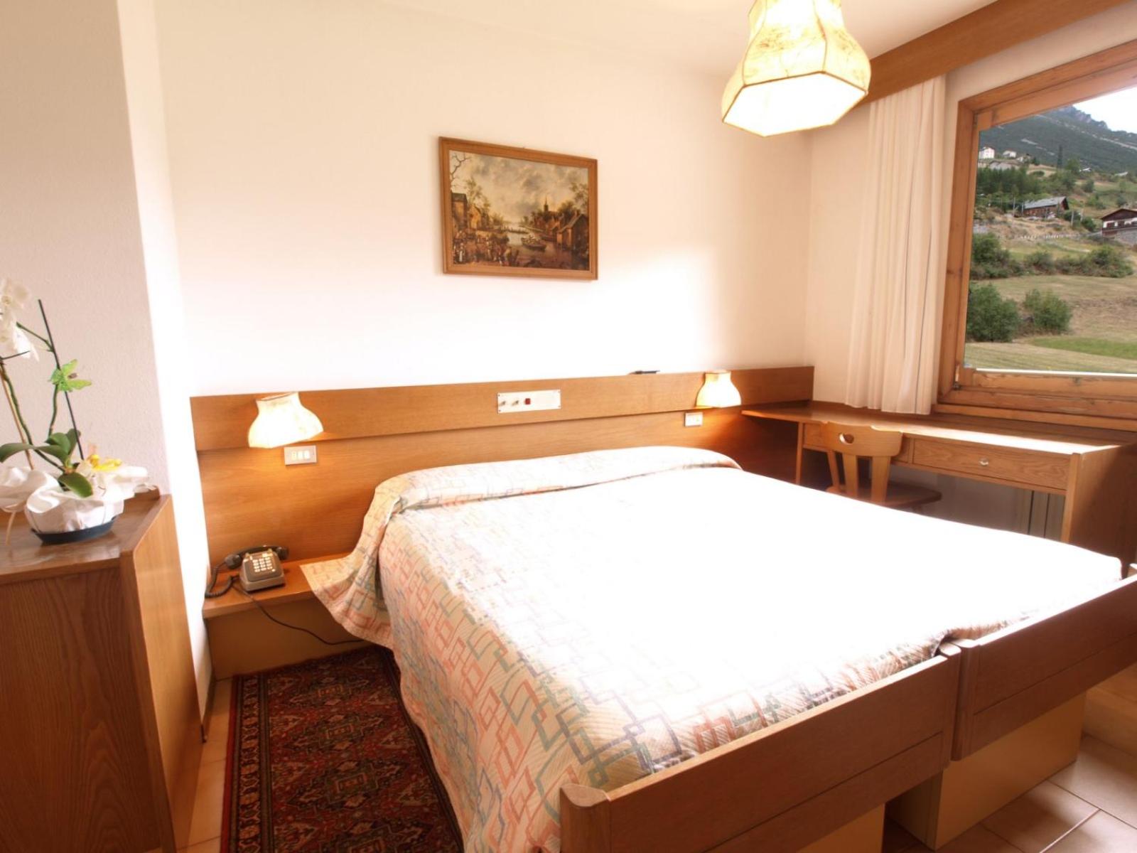 Double or Twin Room - Photo 3