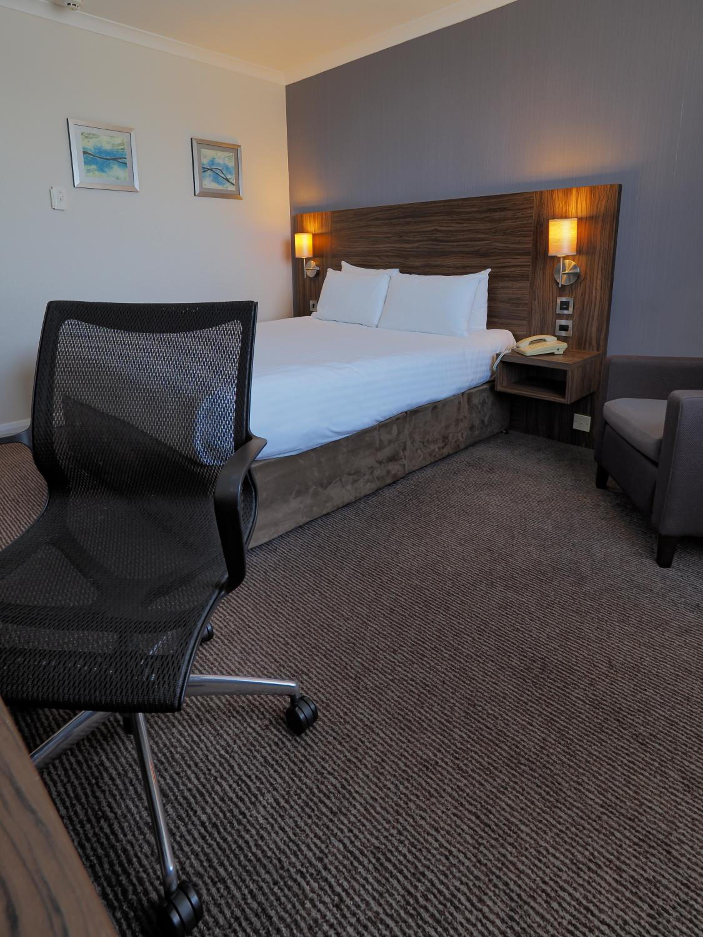 Standard King Room - Photo 1