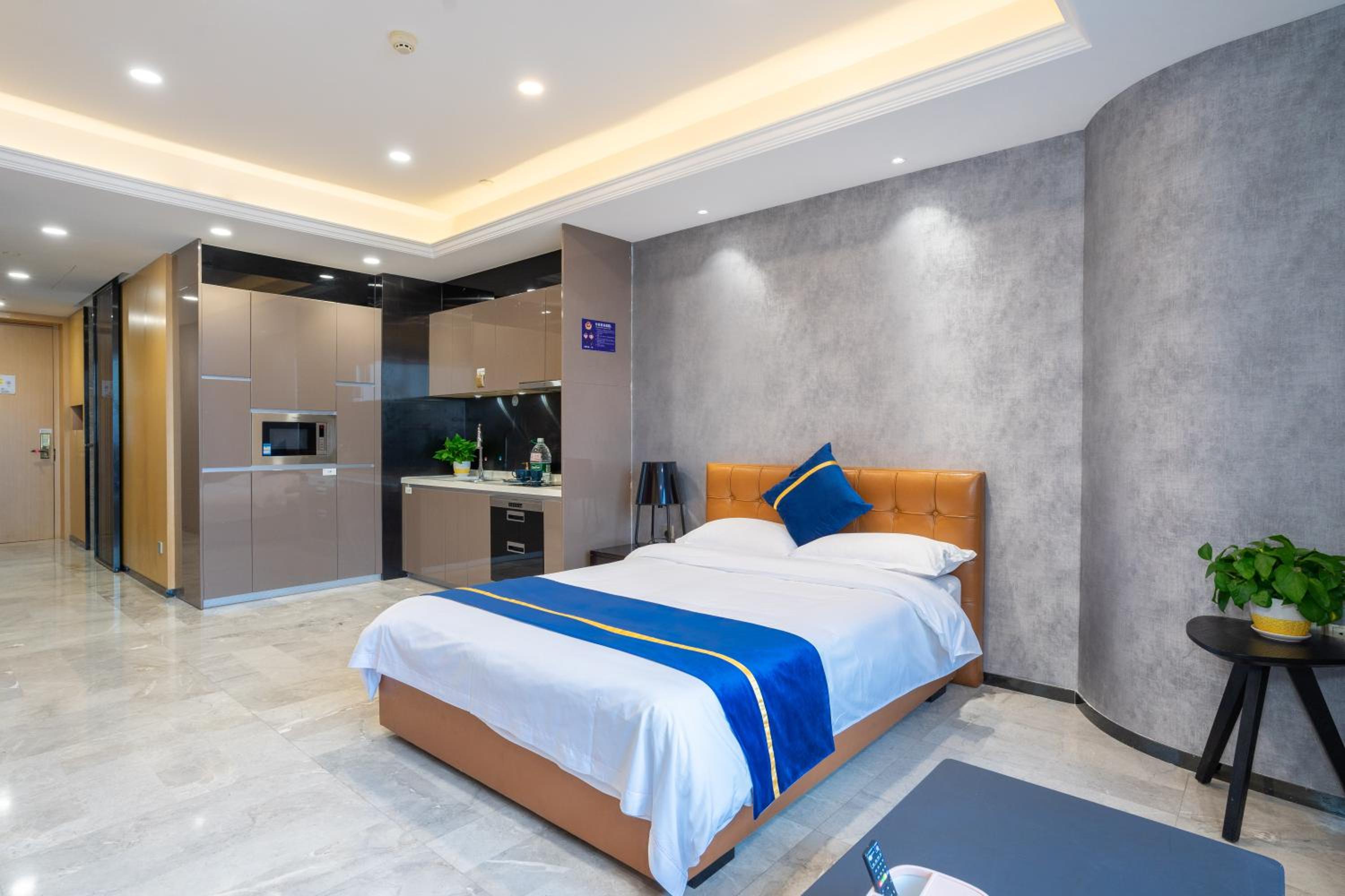 Family Suite photo 2