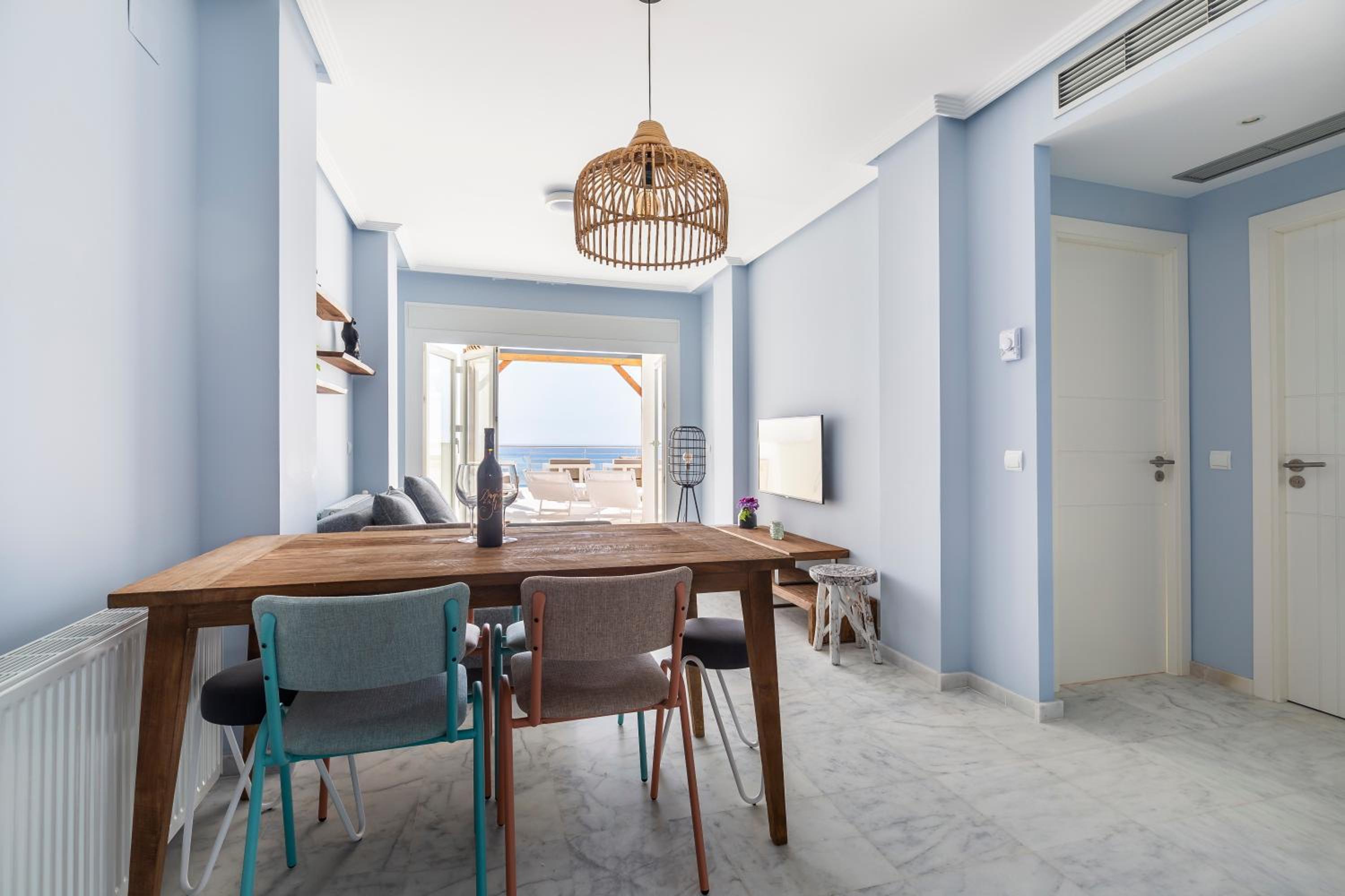 Apartamento exclusivo de dos habitaciones con vista al mar Apartamento exclusivo de dos habitaciones con vista al mar