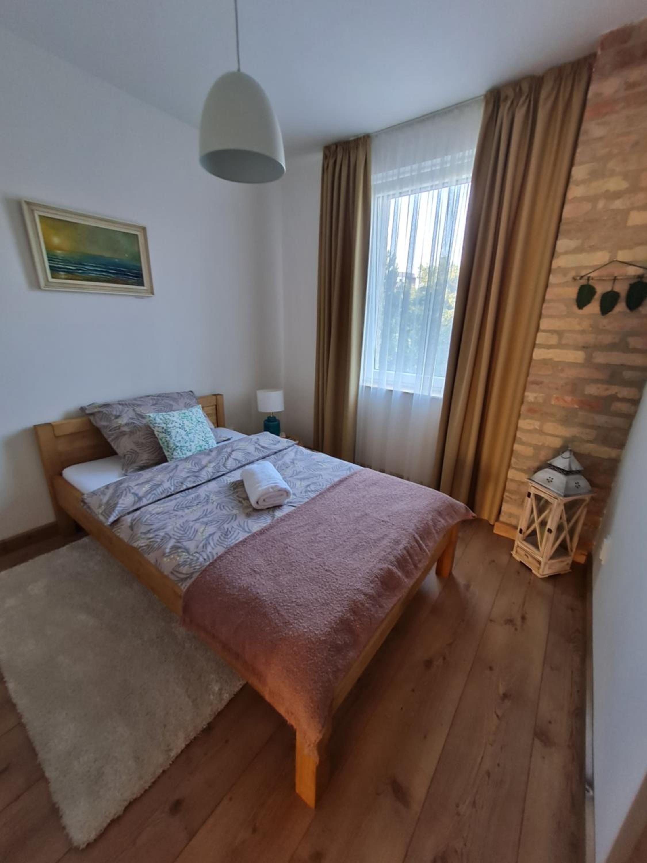 Three-Bedroom Apartment - Photo 4
