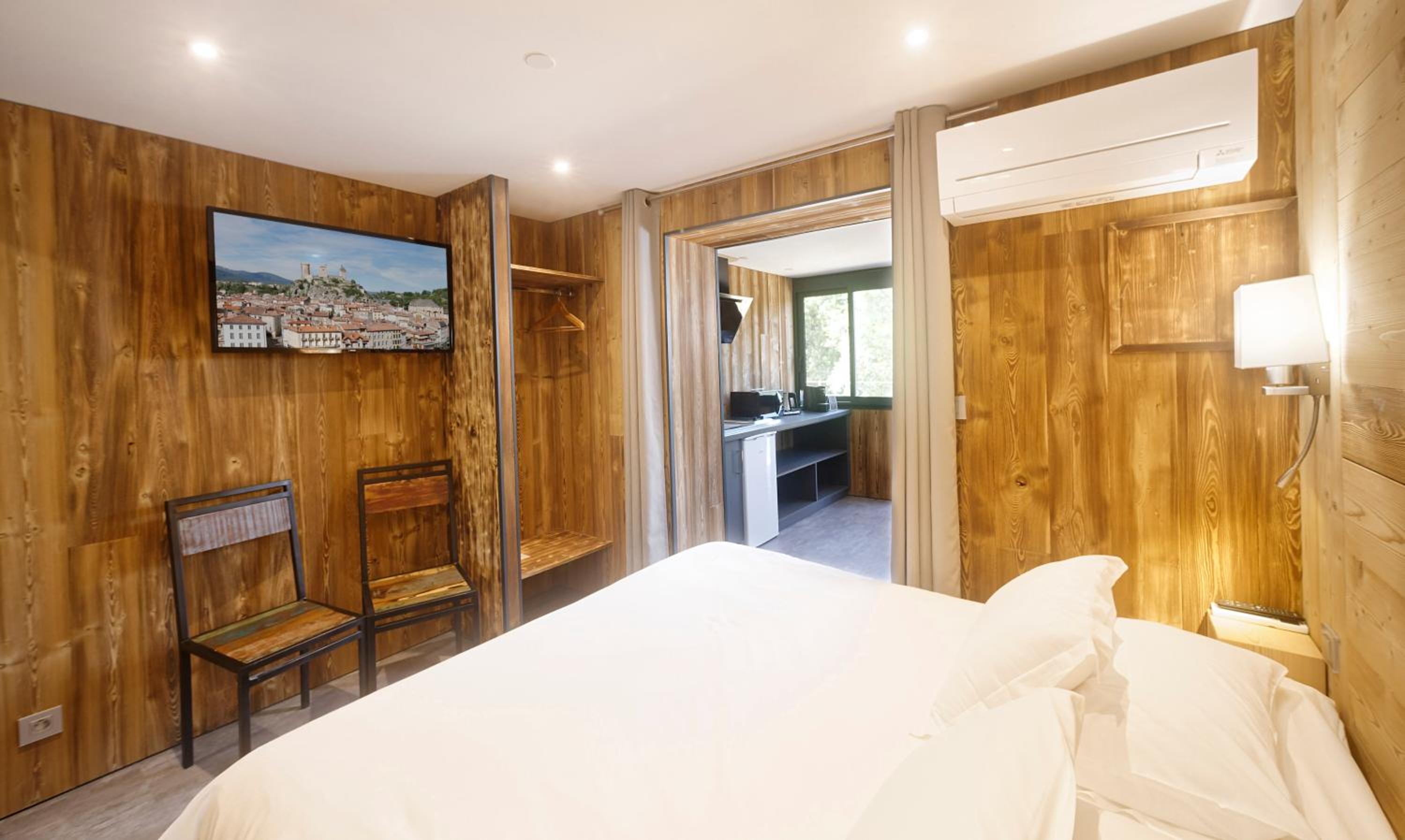 Junior Suite with Terrace - Photo 18