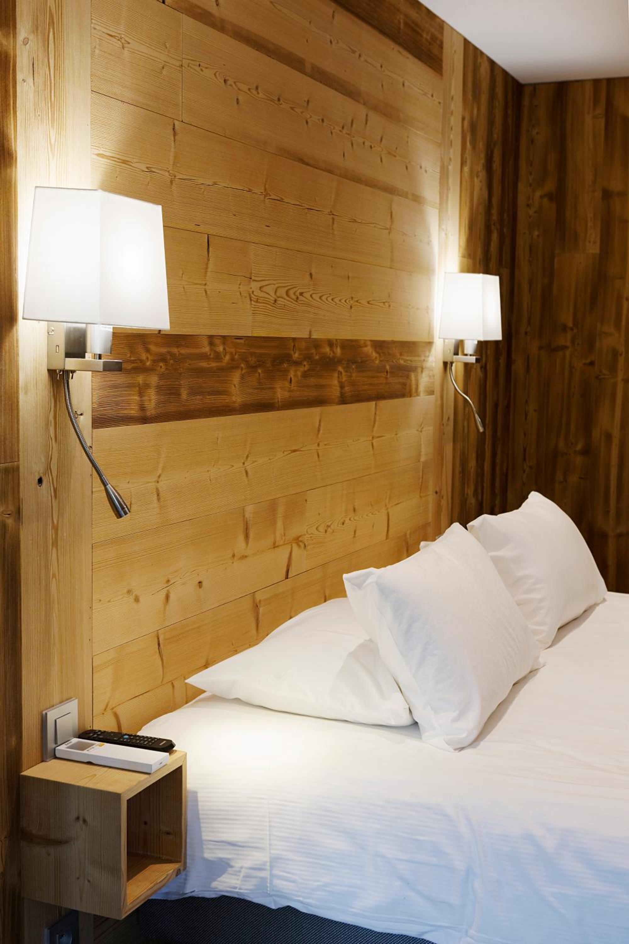 Junior Suite with Terrace - Photo 14