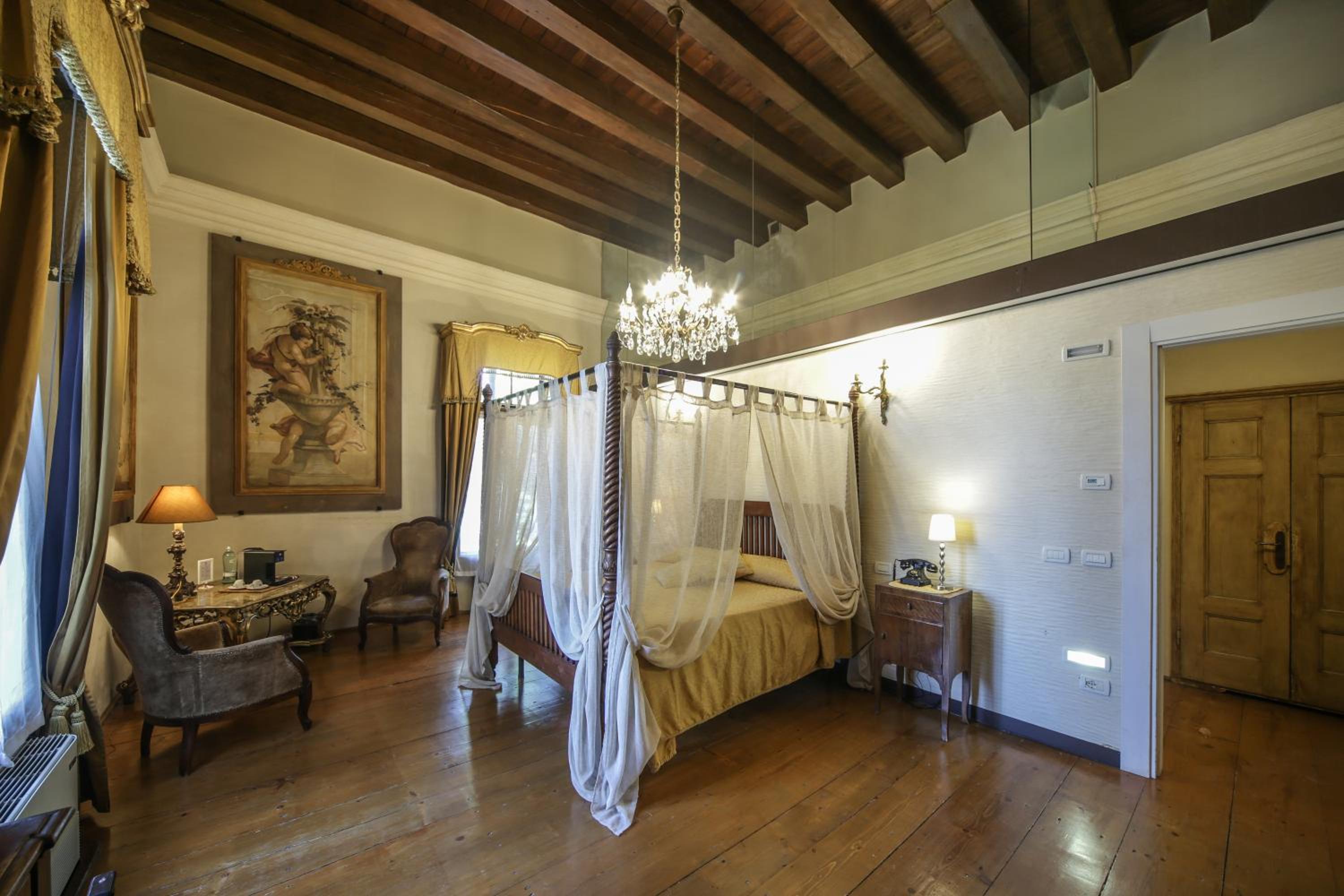 Prestige Suite - Photo 4
