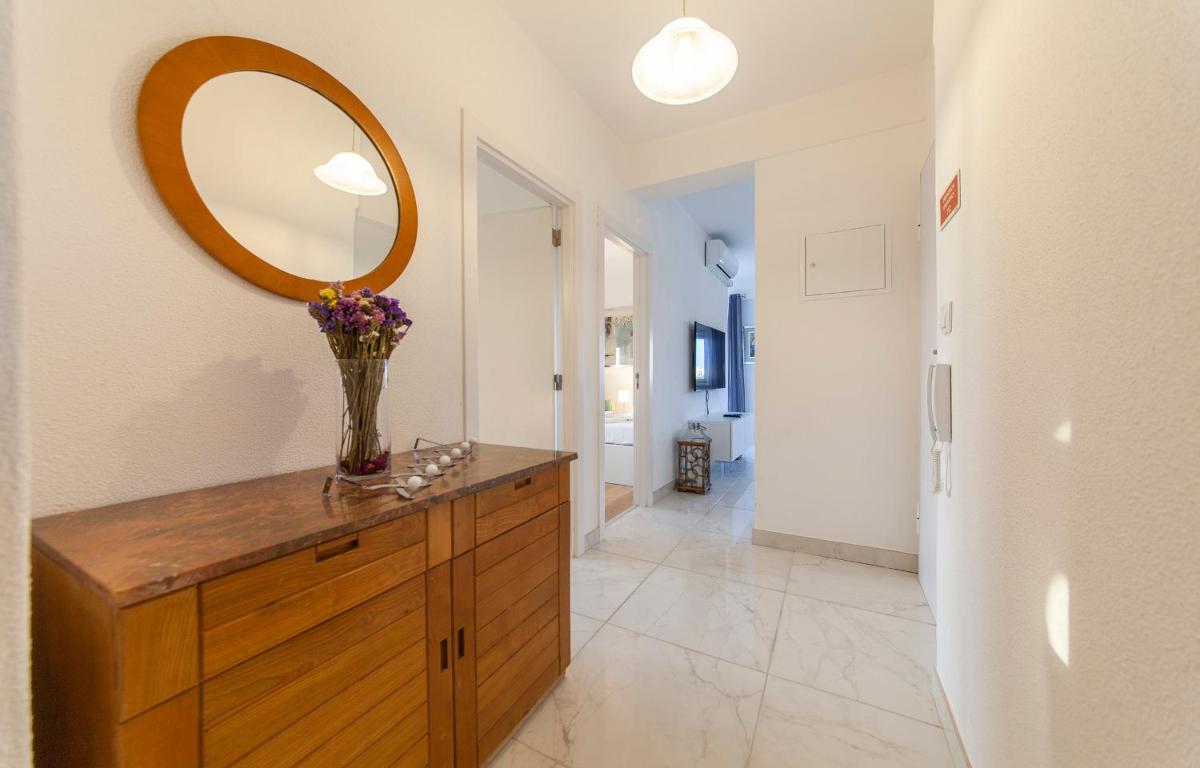 Two-Bedroom Apartment - Photo 6