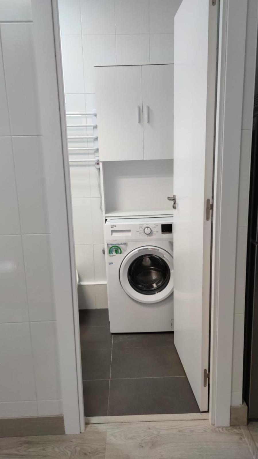 Two-Bedroom Apartment - Photo 9