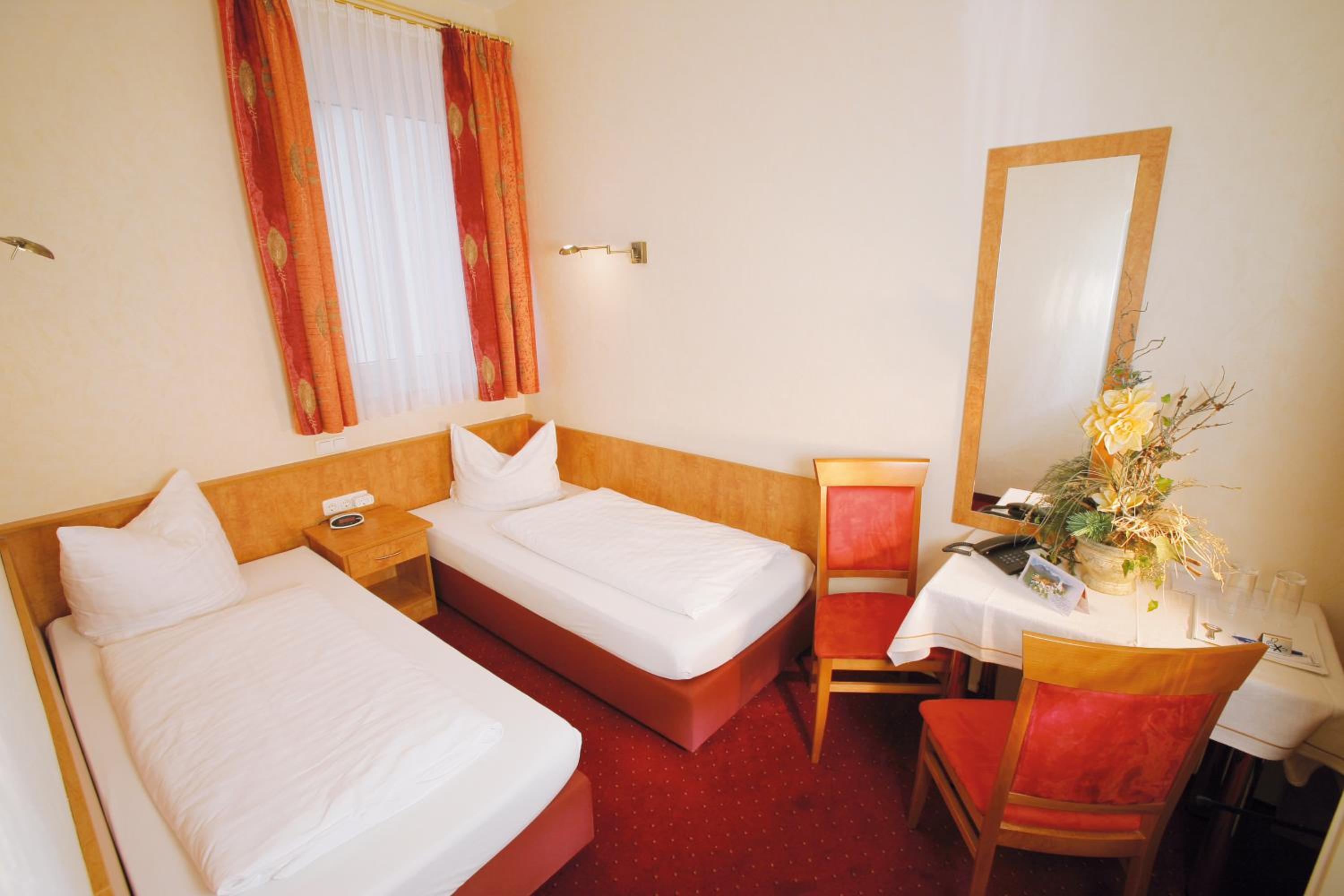Twin Room photo 3