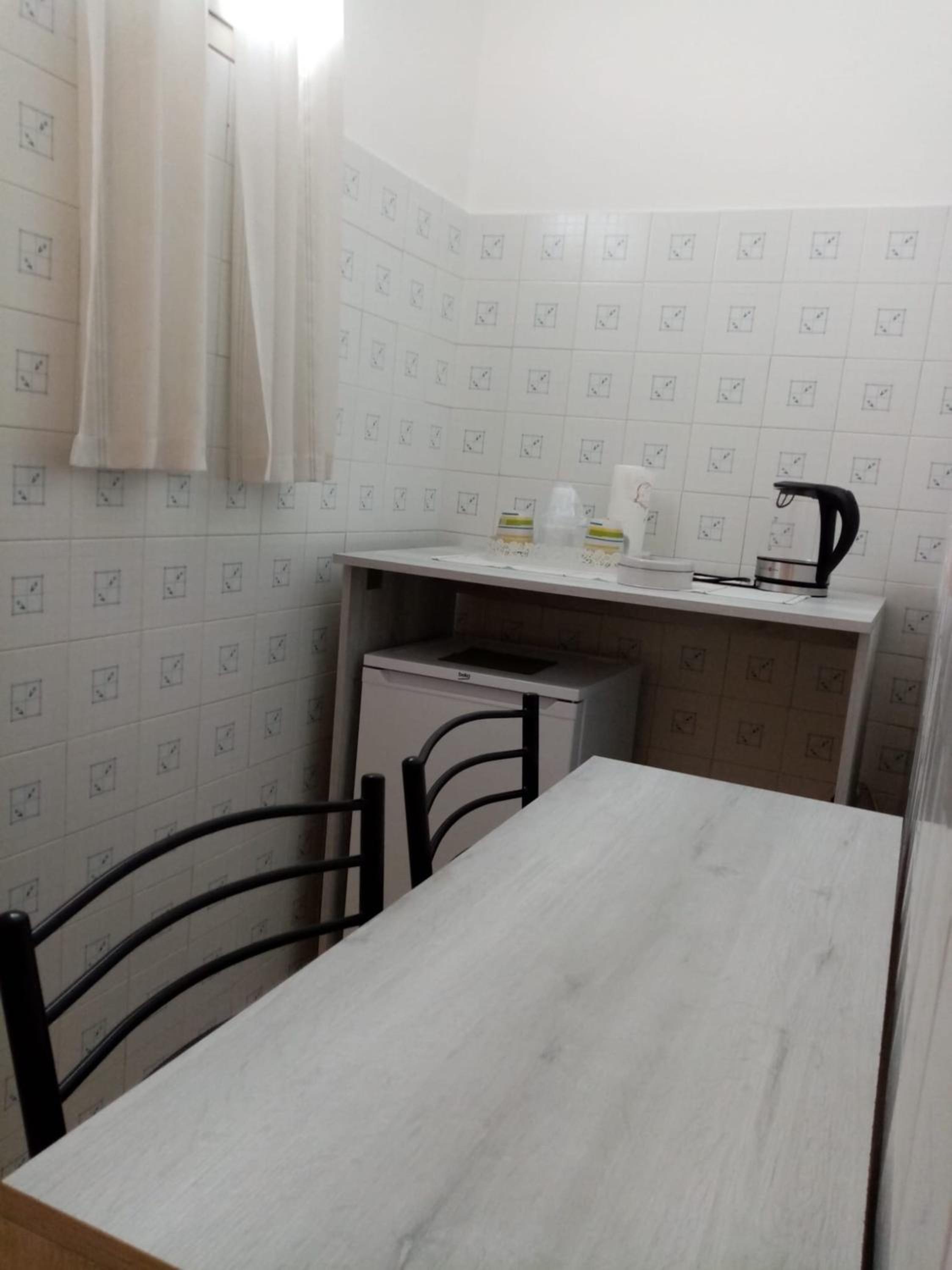 Double Room - Photo 10