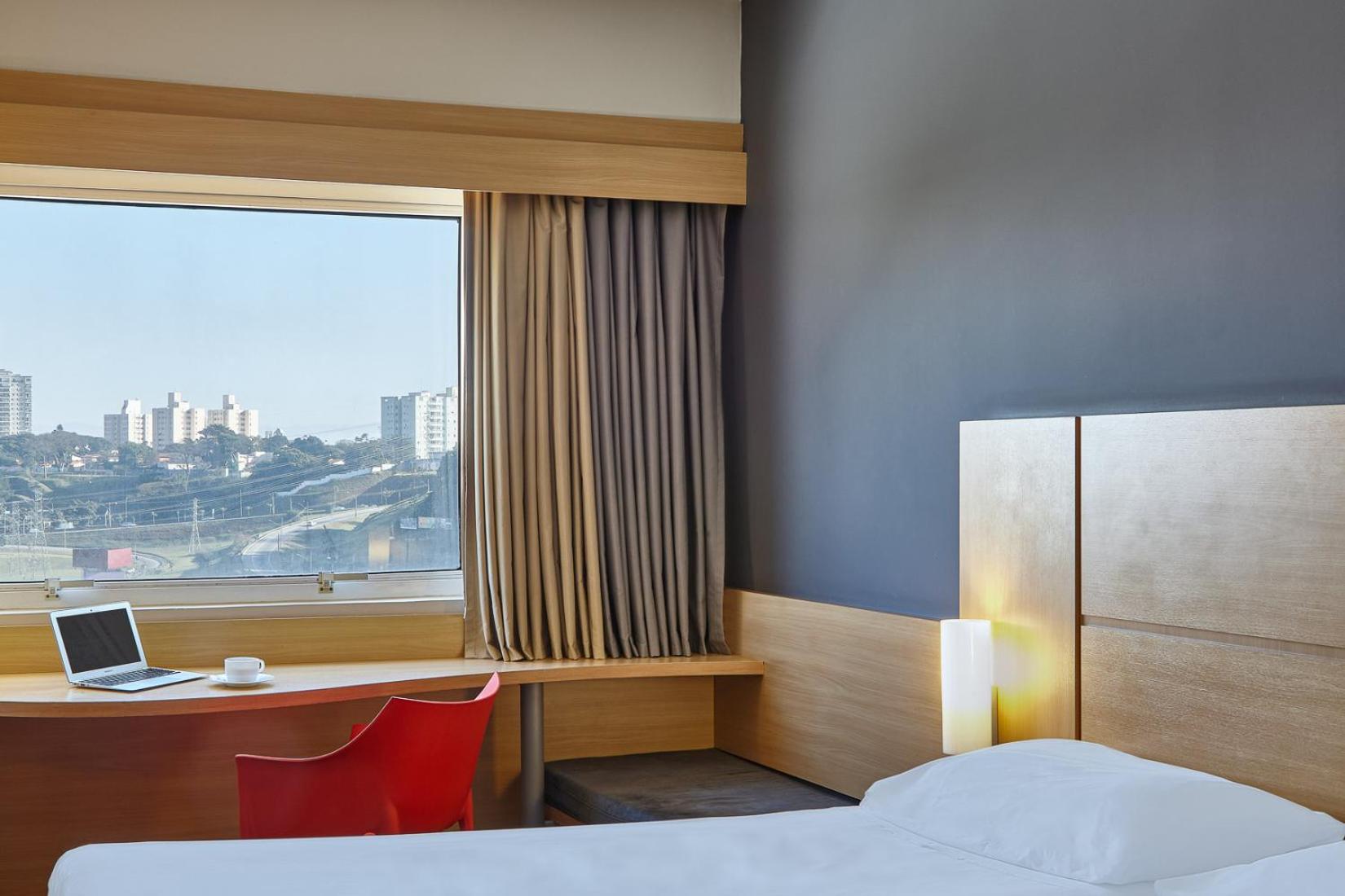 Standard Twin Room photo 2