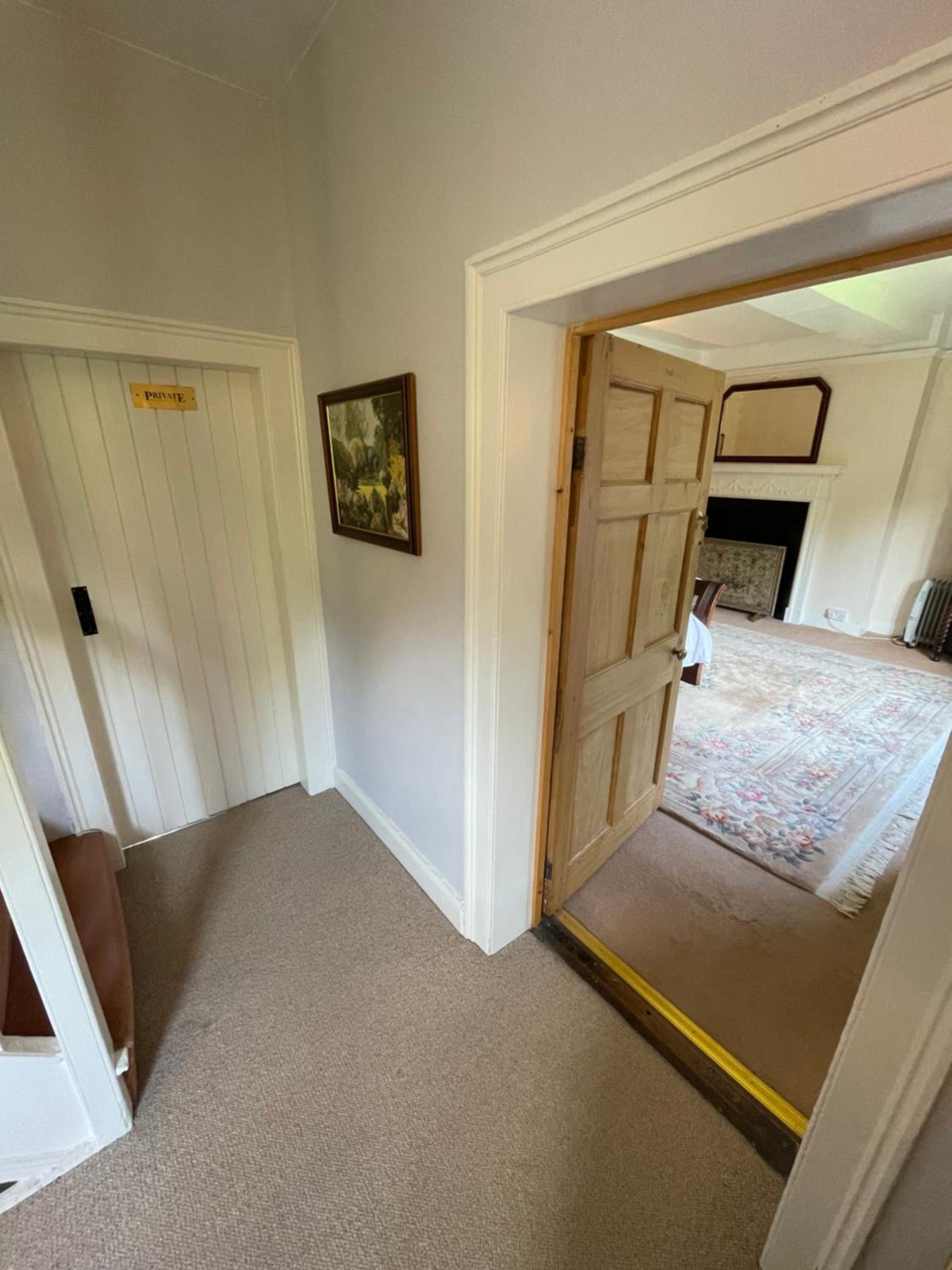 Double Room with Private Bathroom photo 2