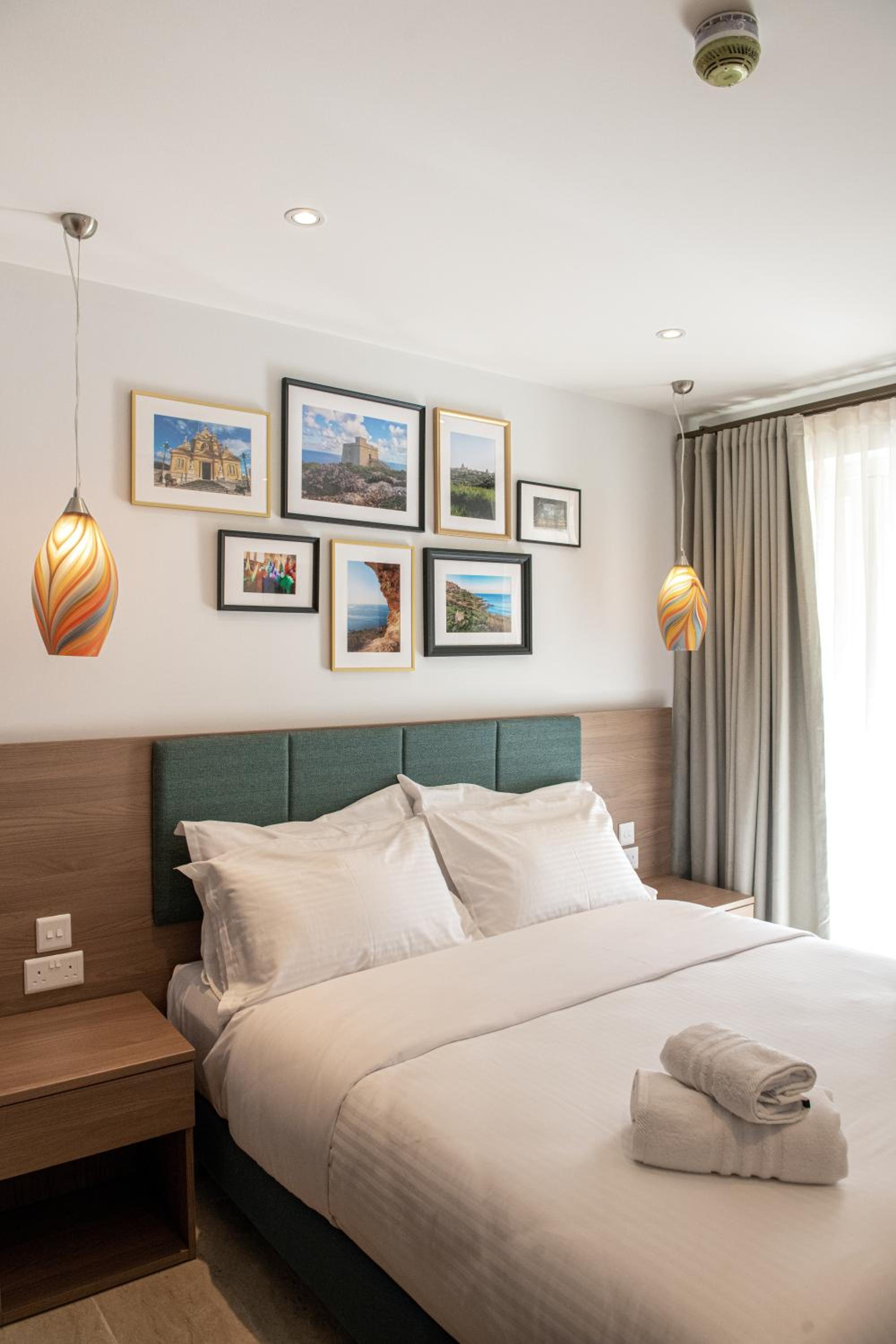 Double Room with Balcony - Photo 27