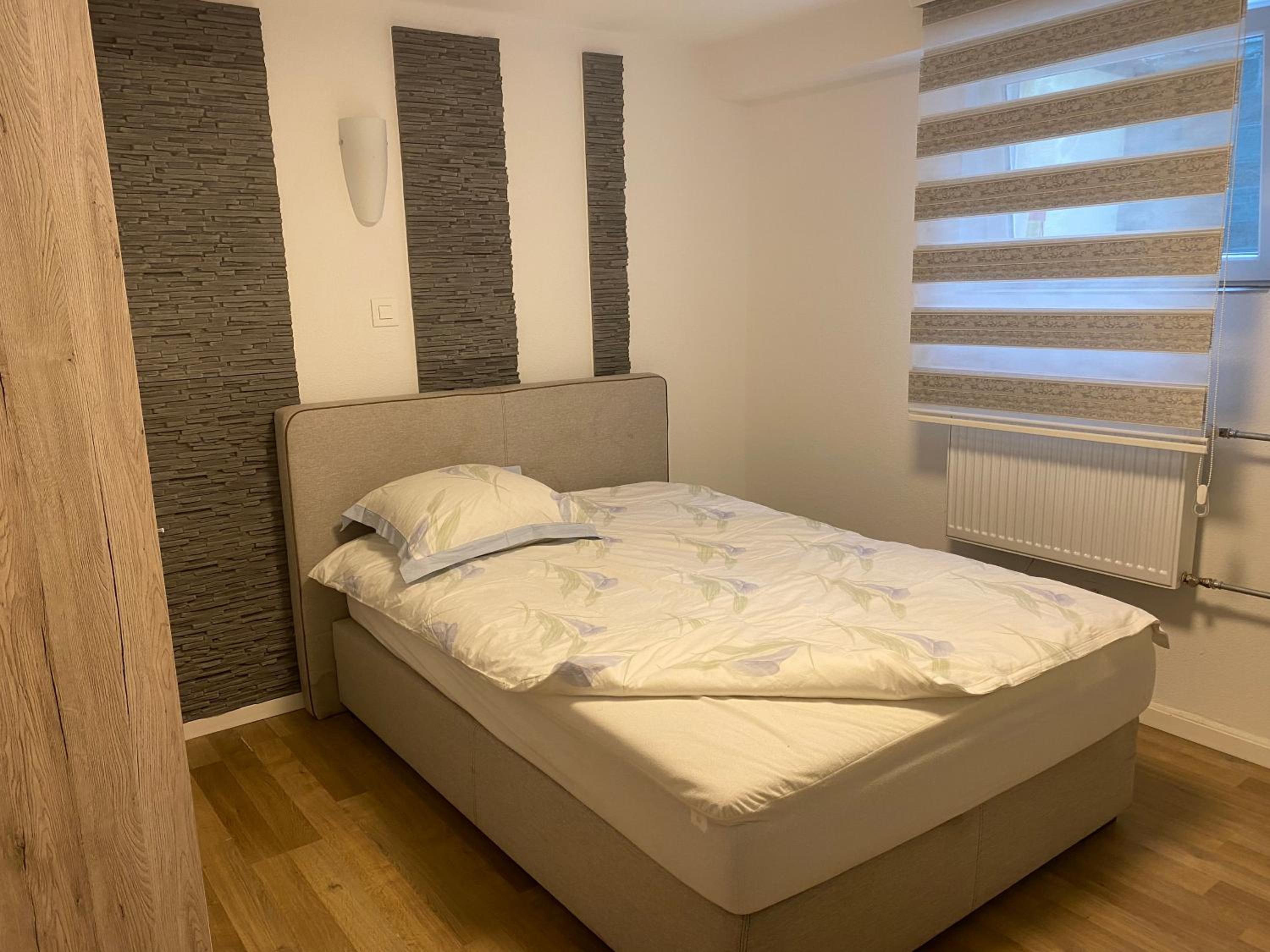 One-Bedroom Apartment - Photo 19