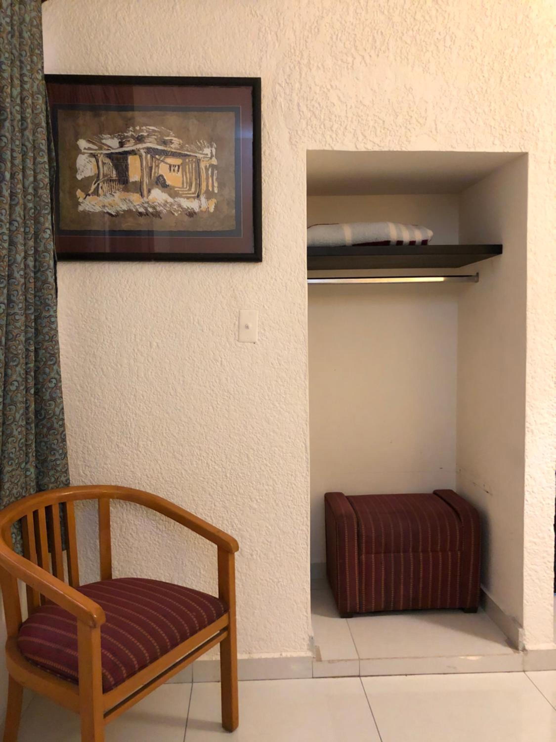Double Room - Photo 2