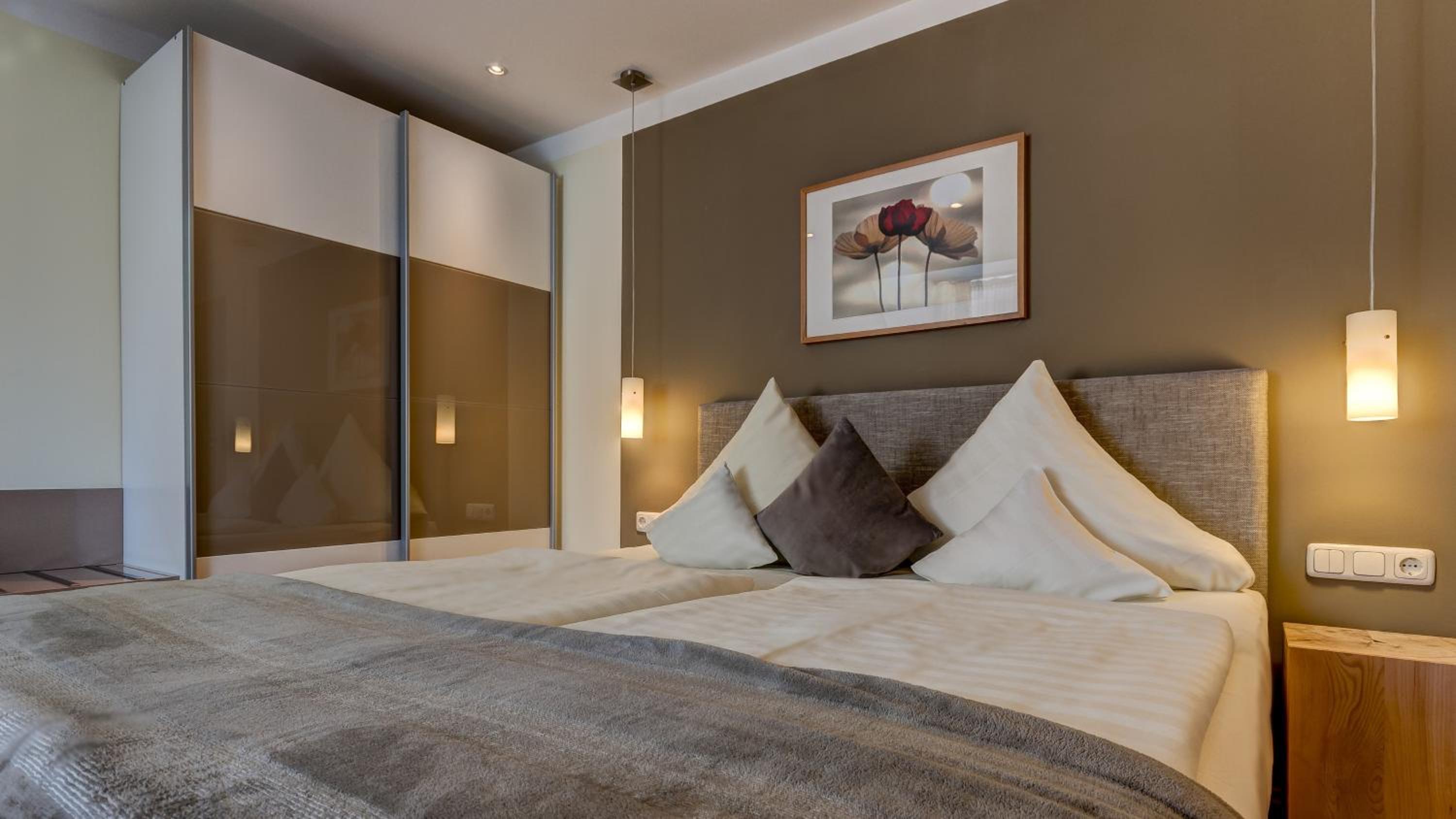 Double or Twin Room - Photo 5