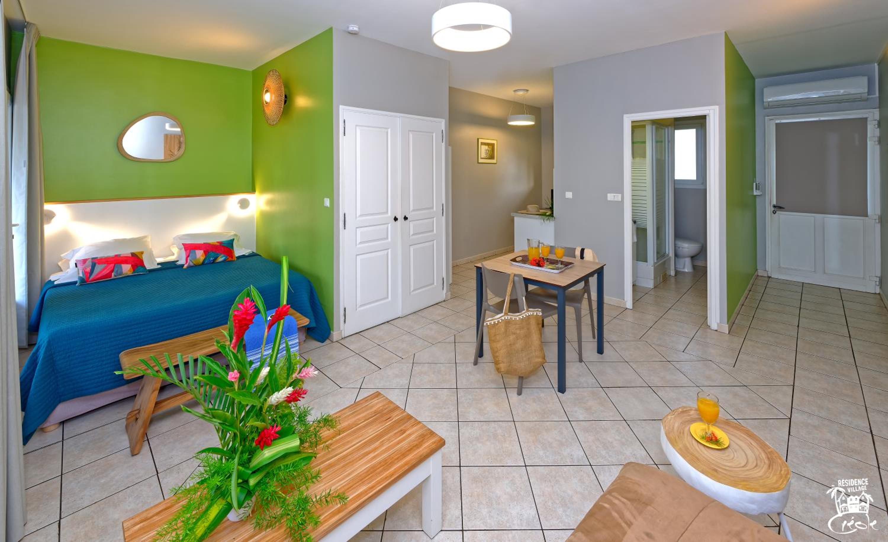 Standard Studio - Photo 3