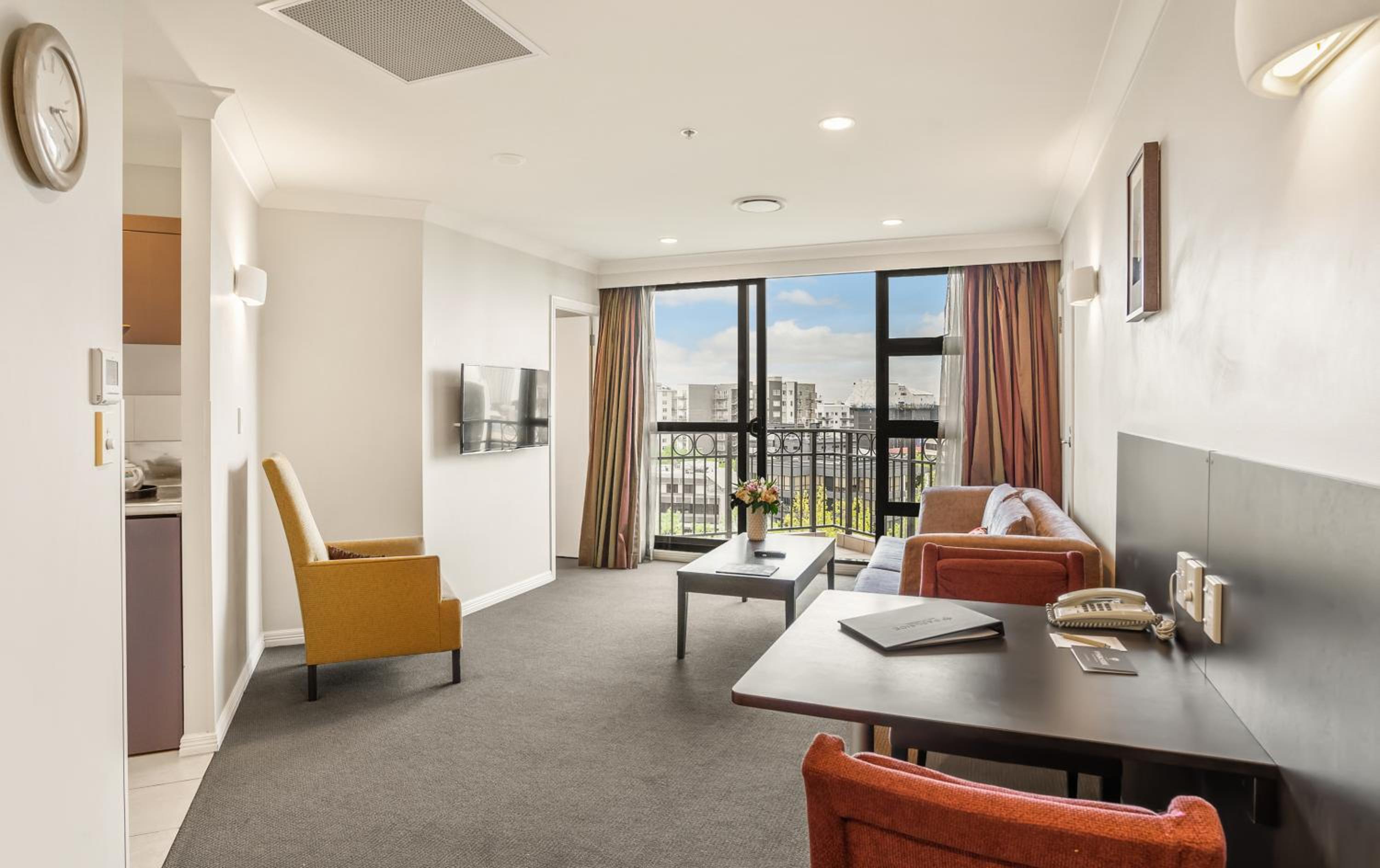 Executive Suite with Spa Bath