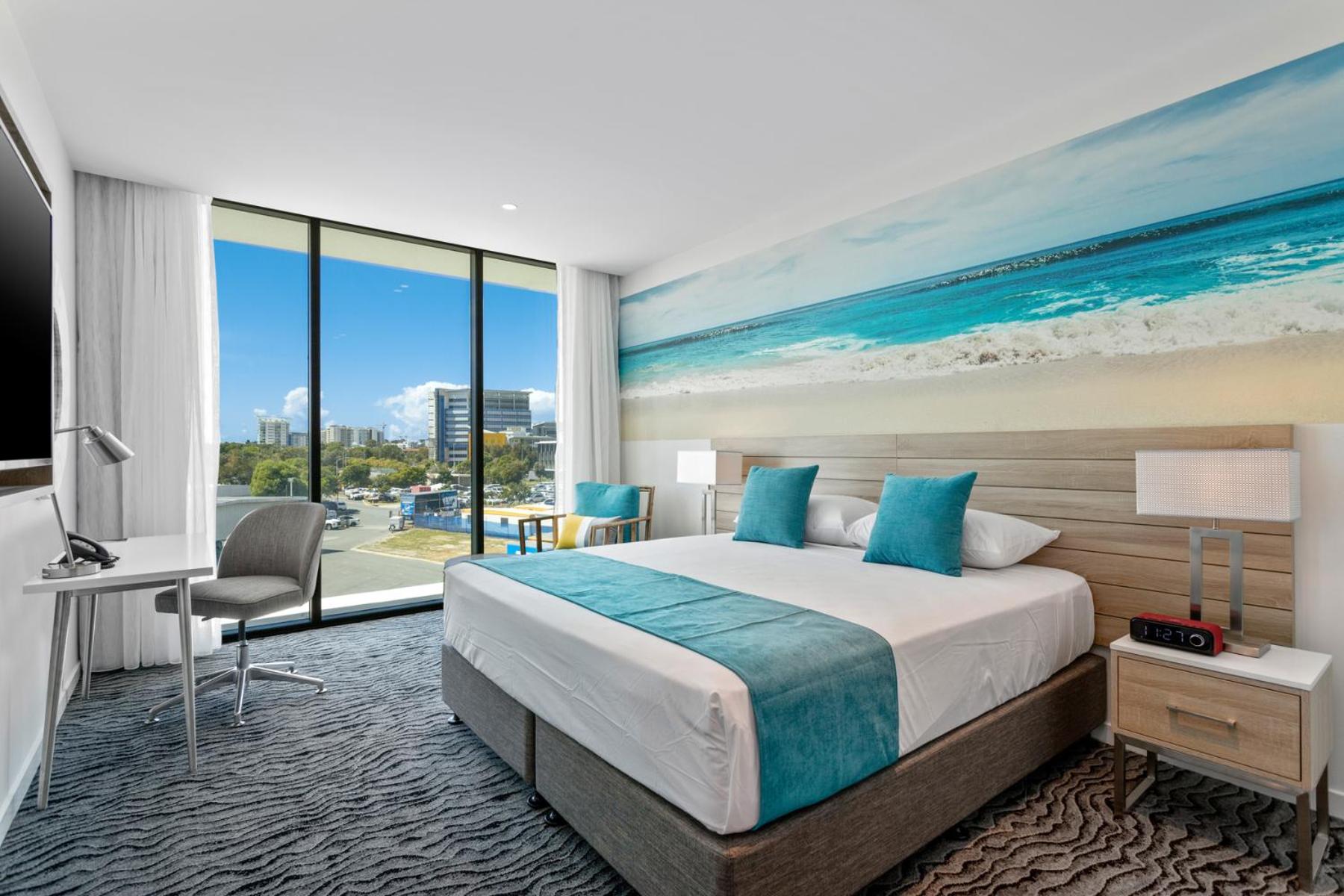 Coastal Deluxe - Photo 3