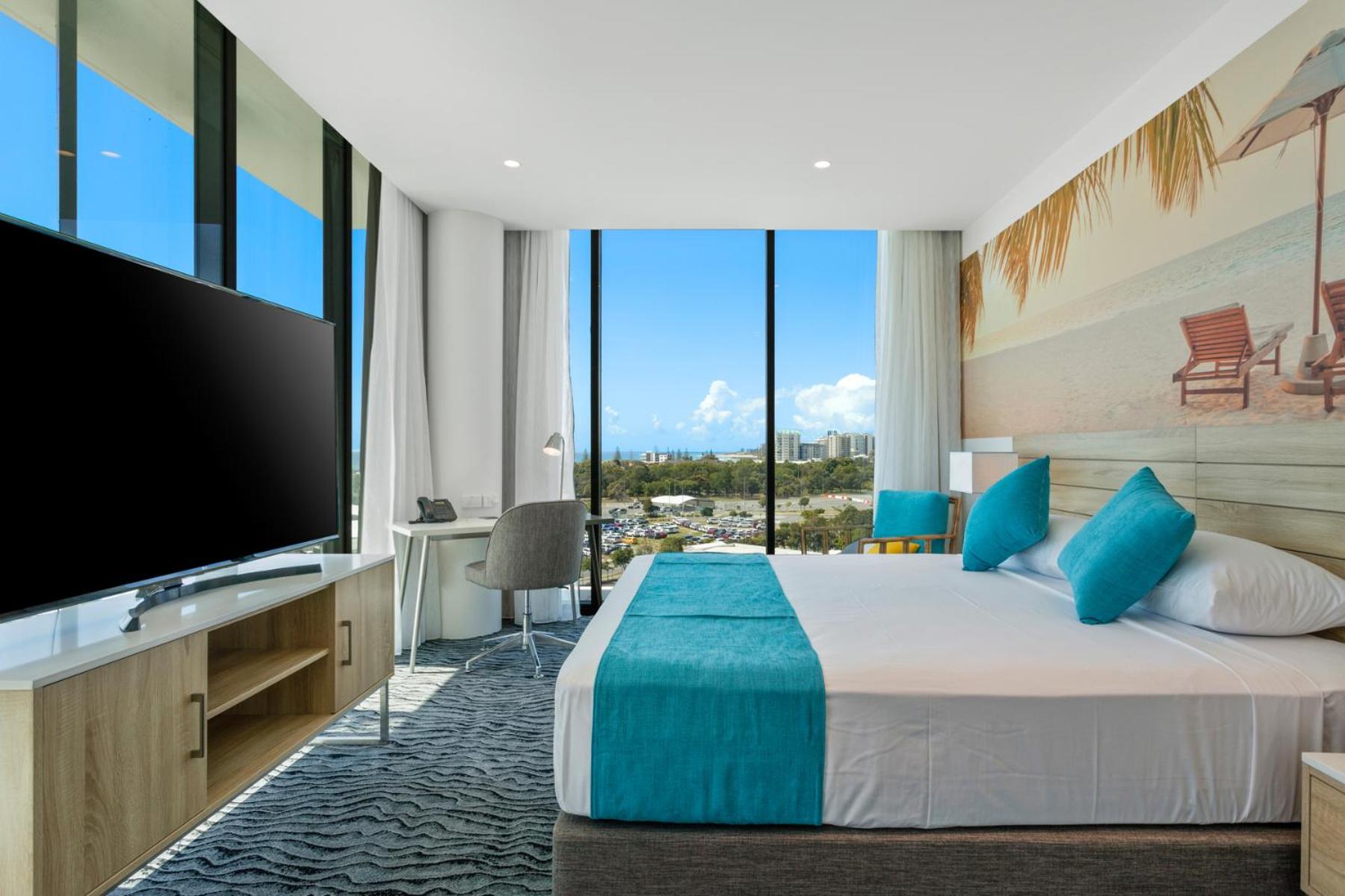 Coastal Executive - Photo 1