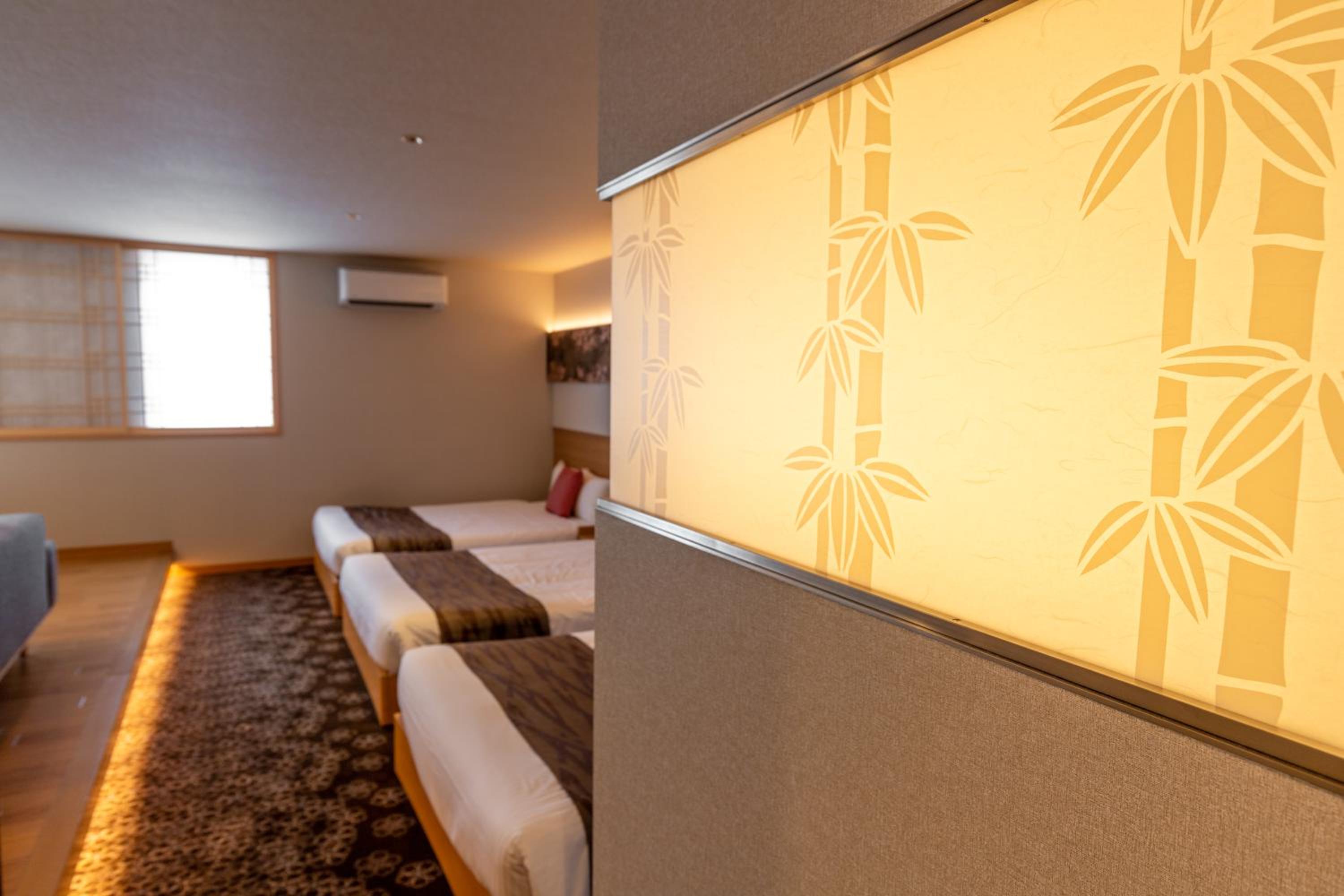 Family Suite - Photo 13