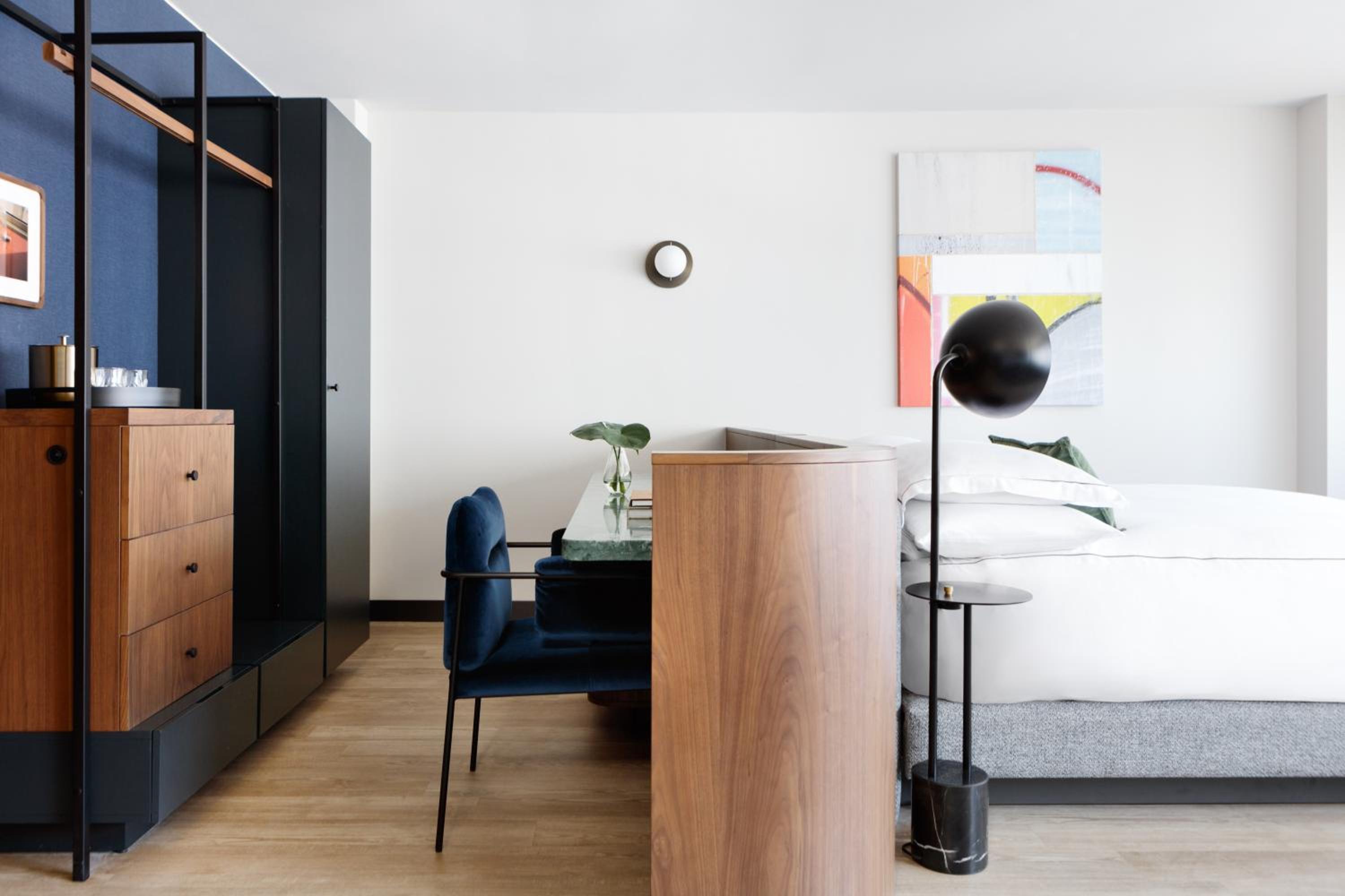 Studio King Suite photo 1