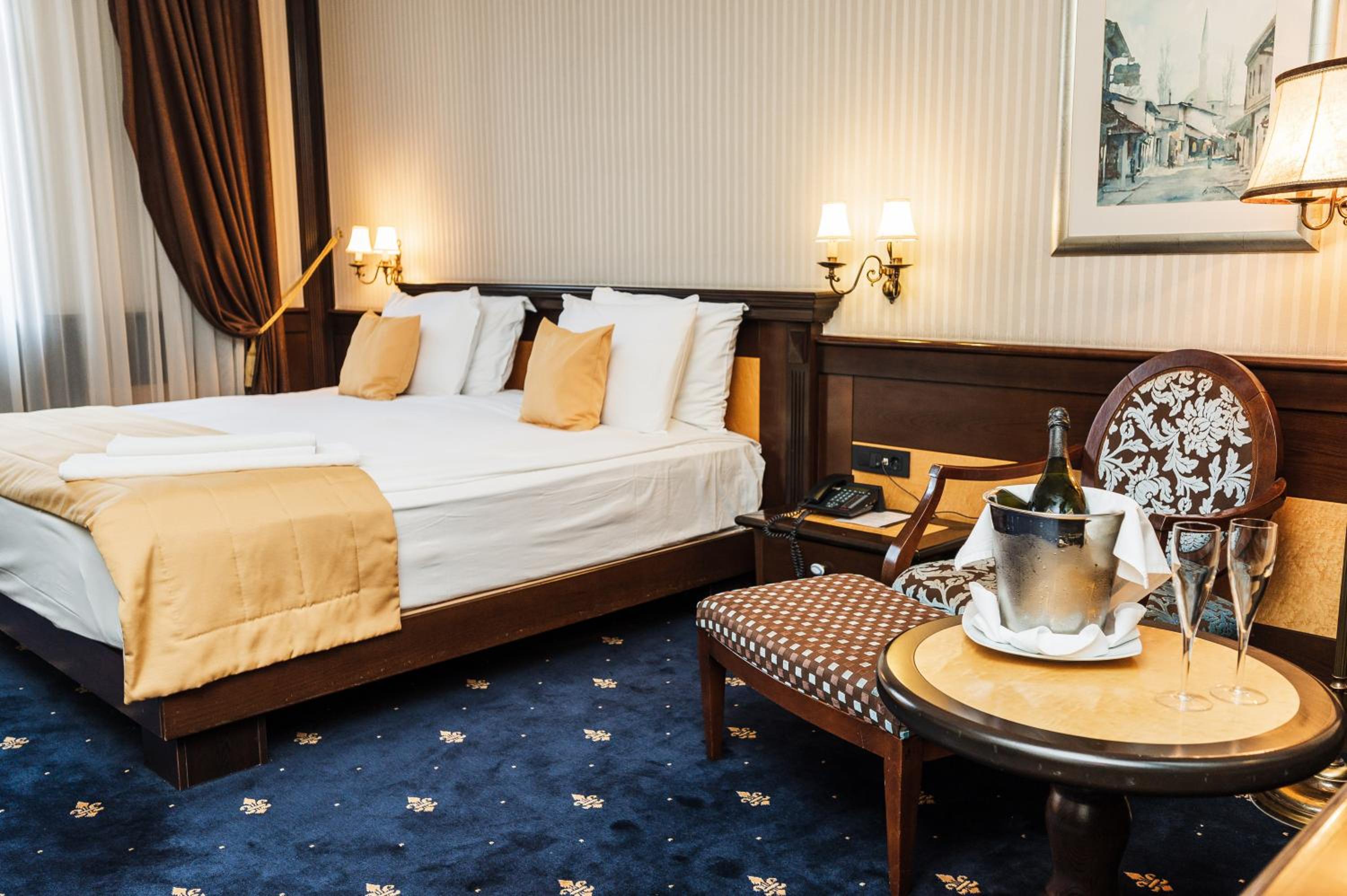 Superior Double or Twin Room - Single Use - Photo 4