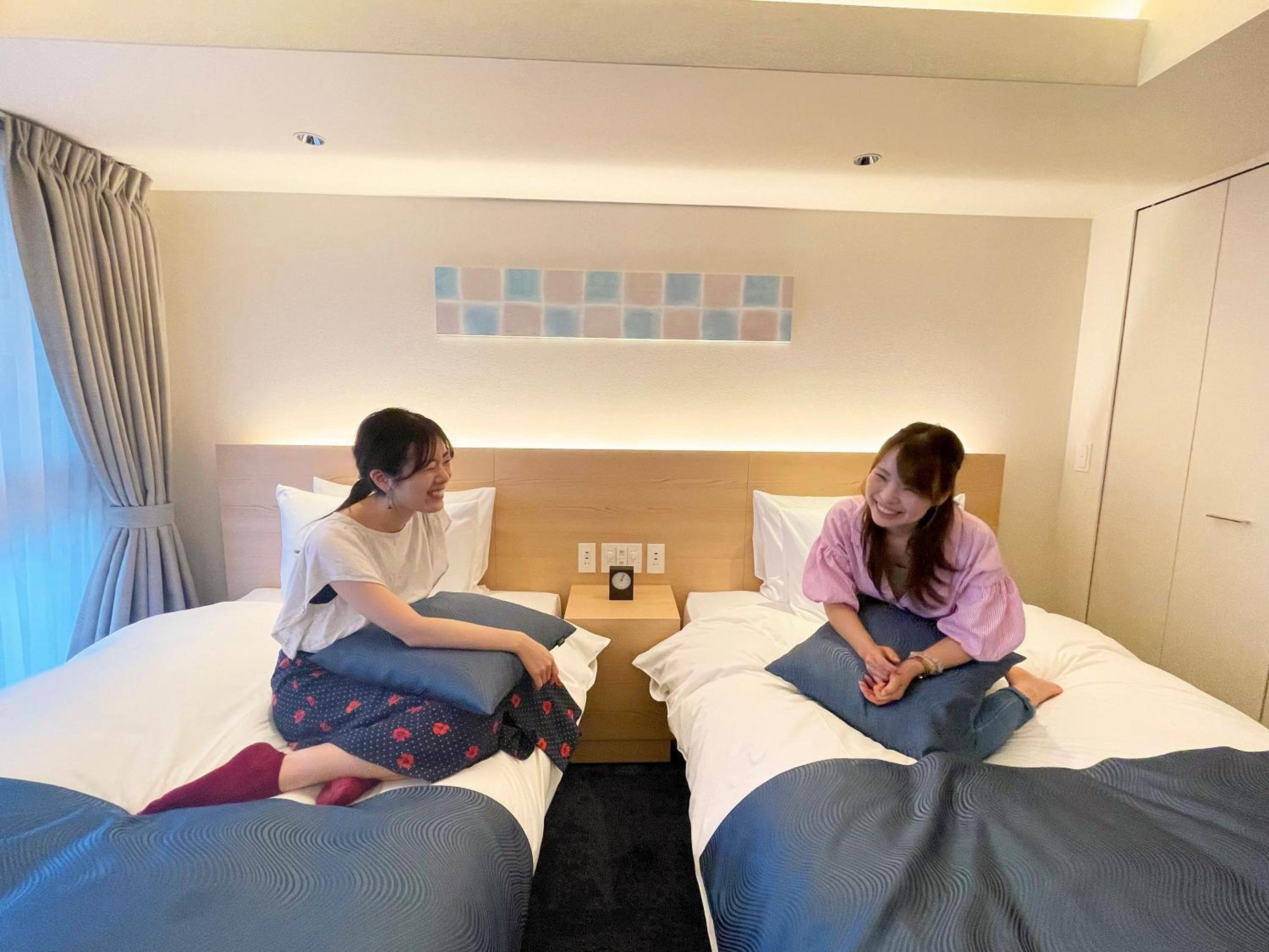 Deluxe Twin Room - Photo 8