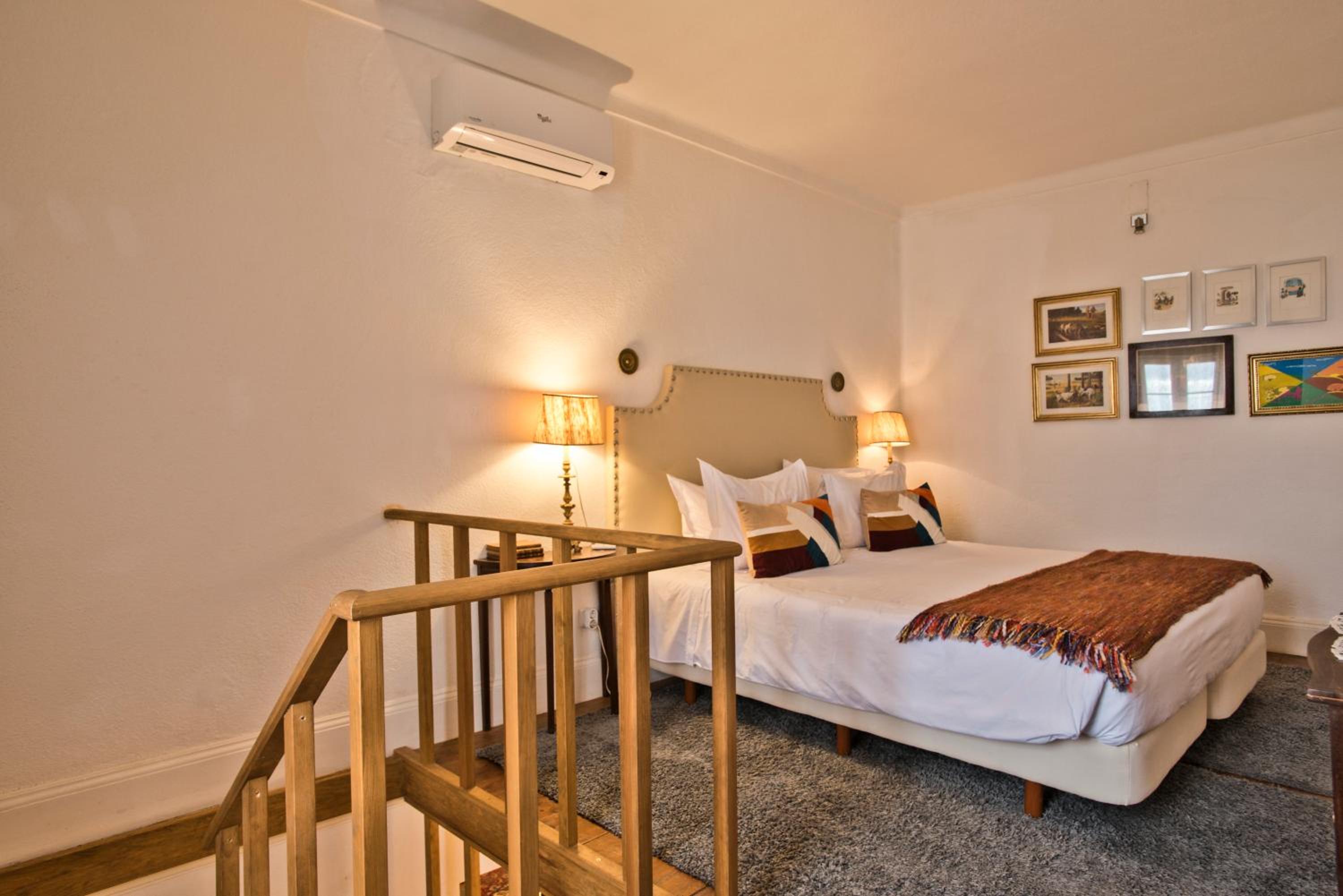 Duplex Suite - Photo 3