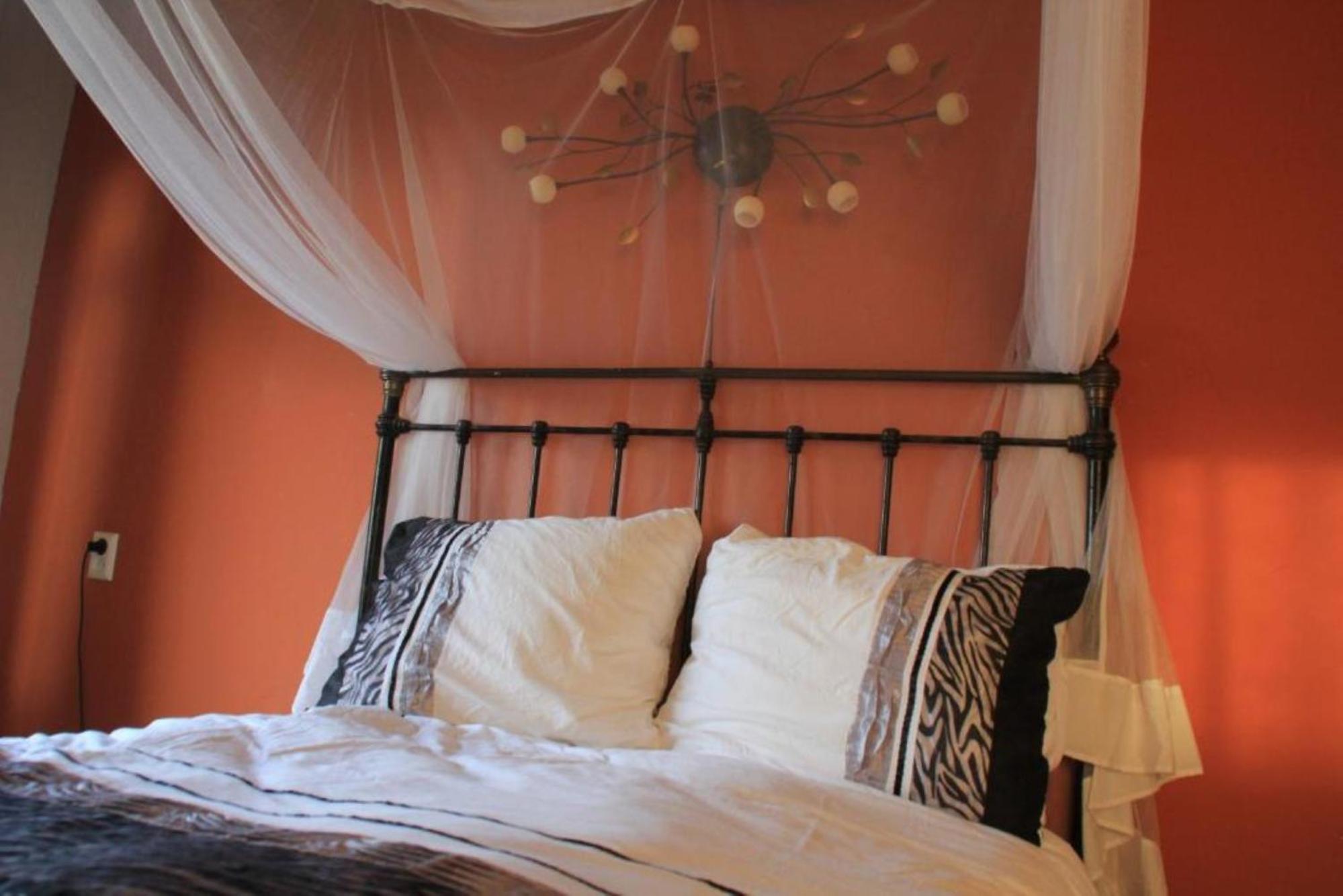 Double Room with Private Bathroom photo 1