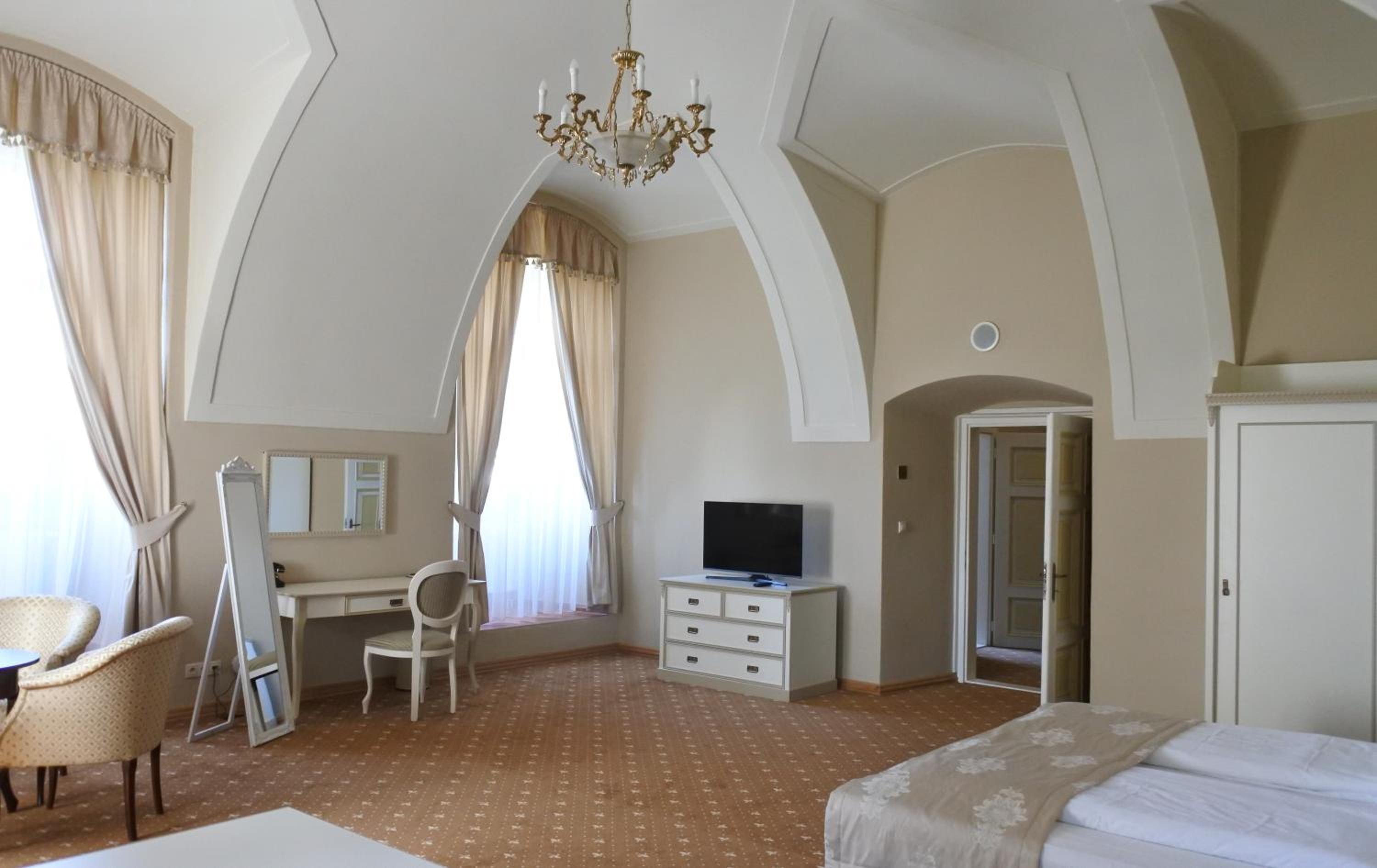 Executive Suite