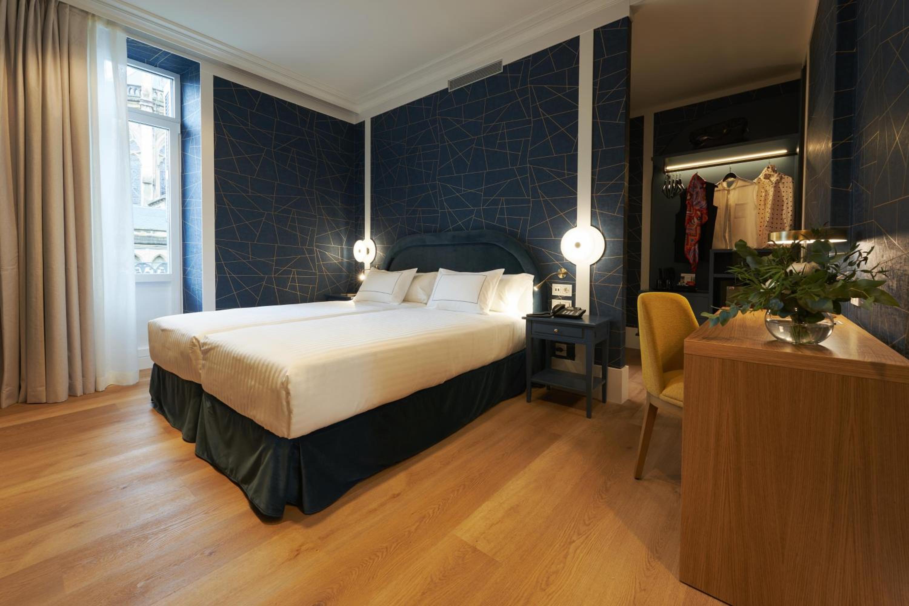Habitación Estándar con Dos Camas Individuales