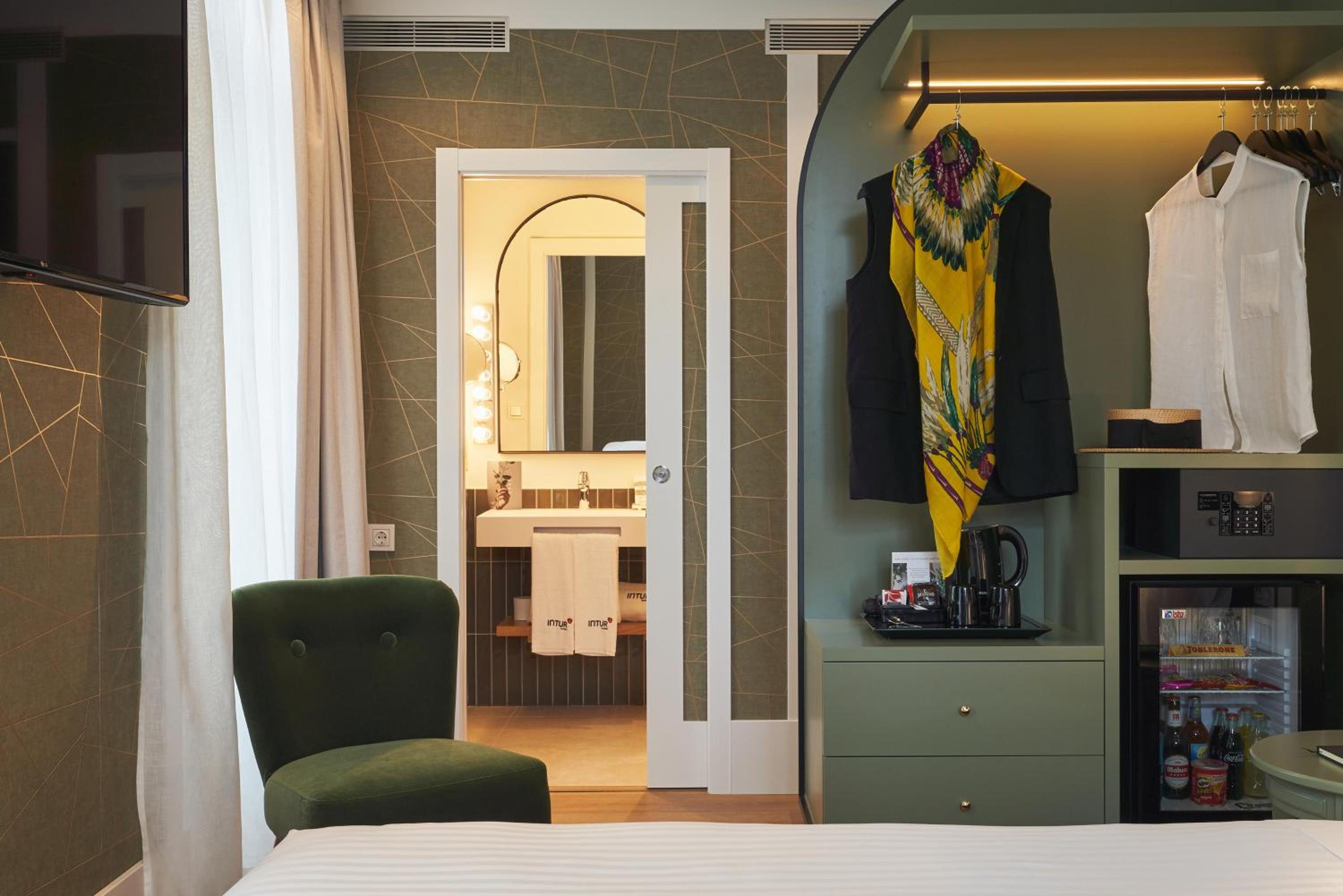 Habitación Doble con Vista a la Ciudad