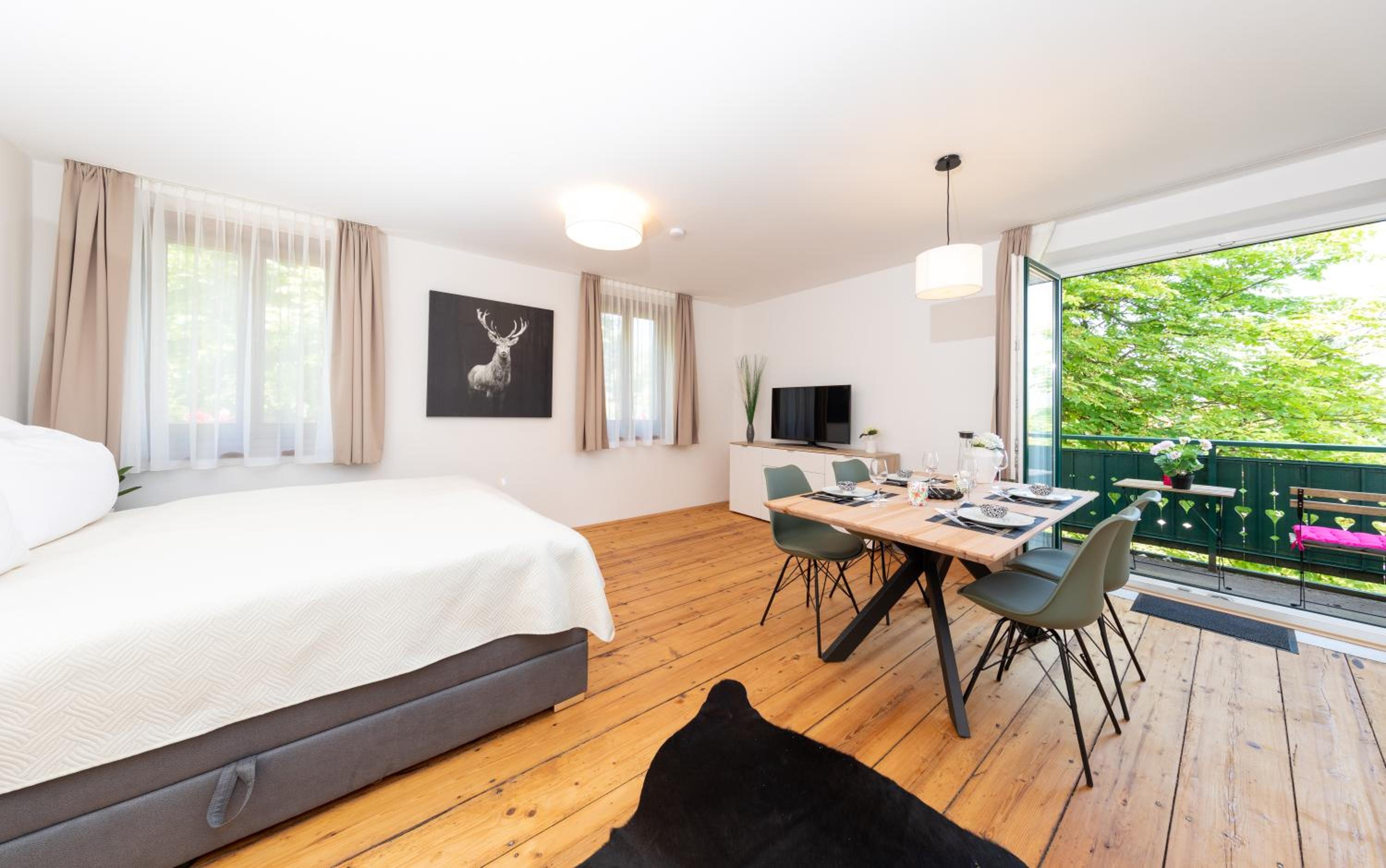 Apartment with Balcony