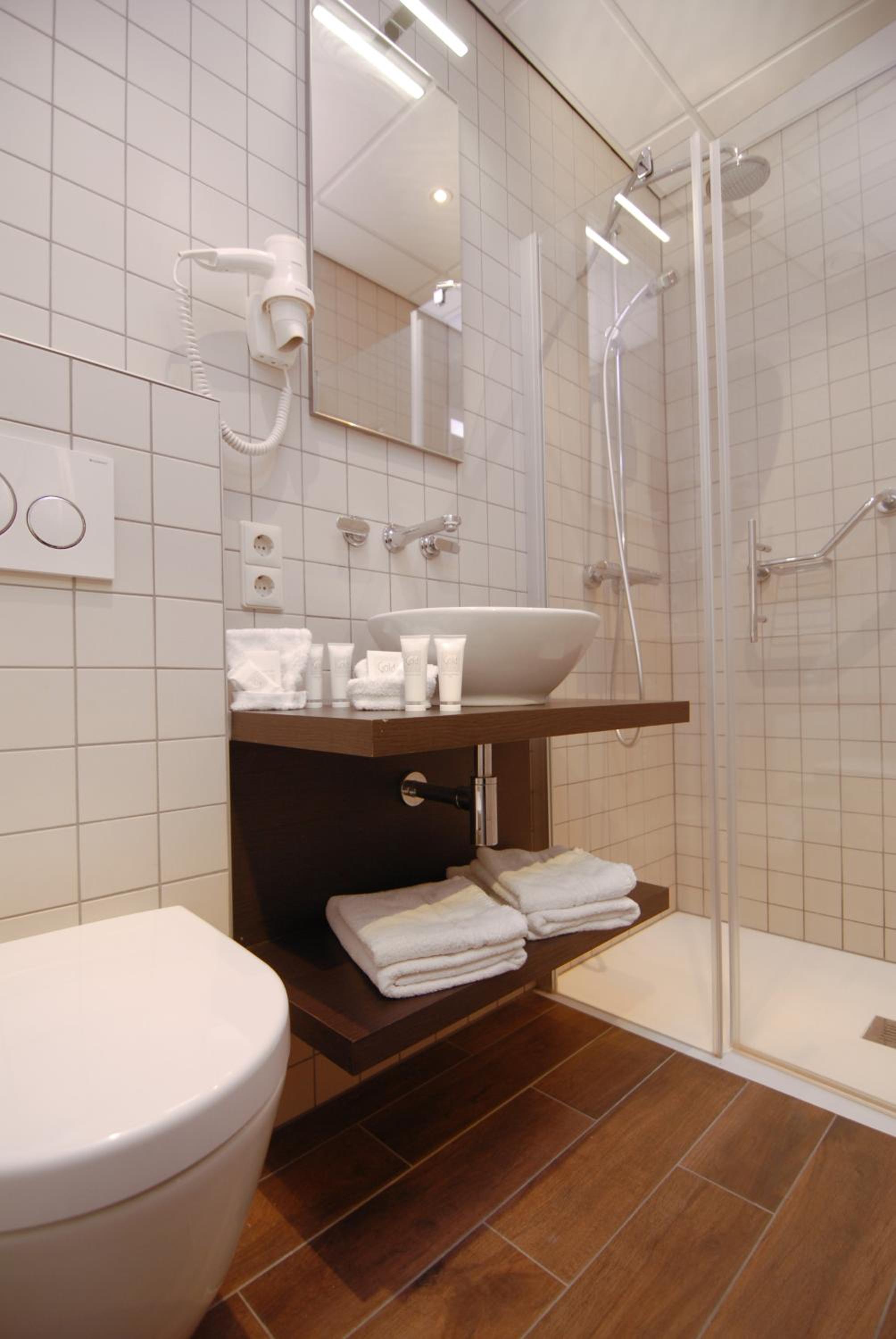 Double Room with Balcony photo 2