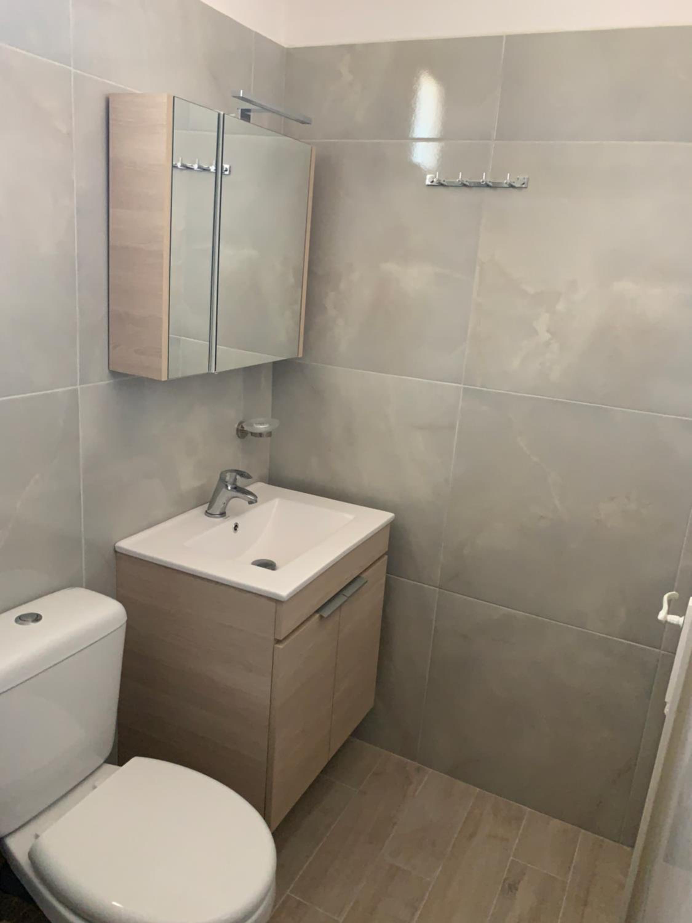 One-Bedroom Apartment with Sea View and Balcony photo 2