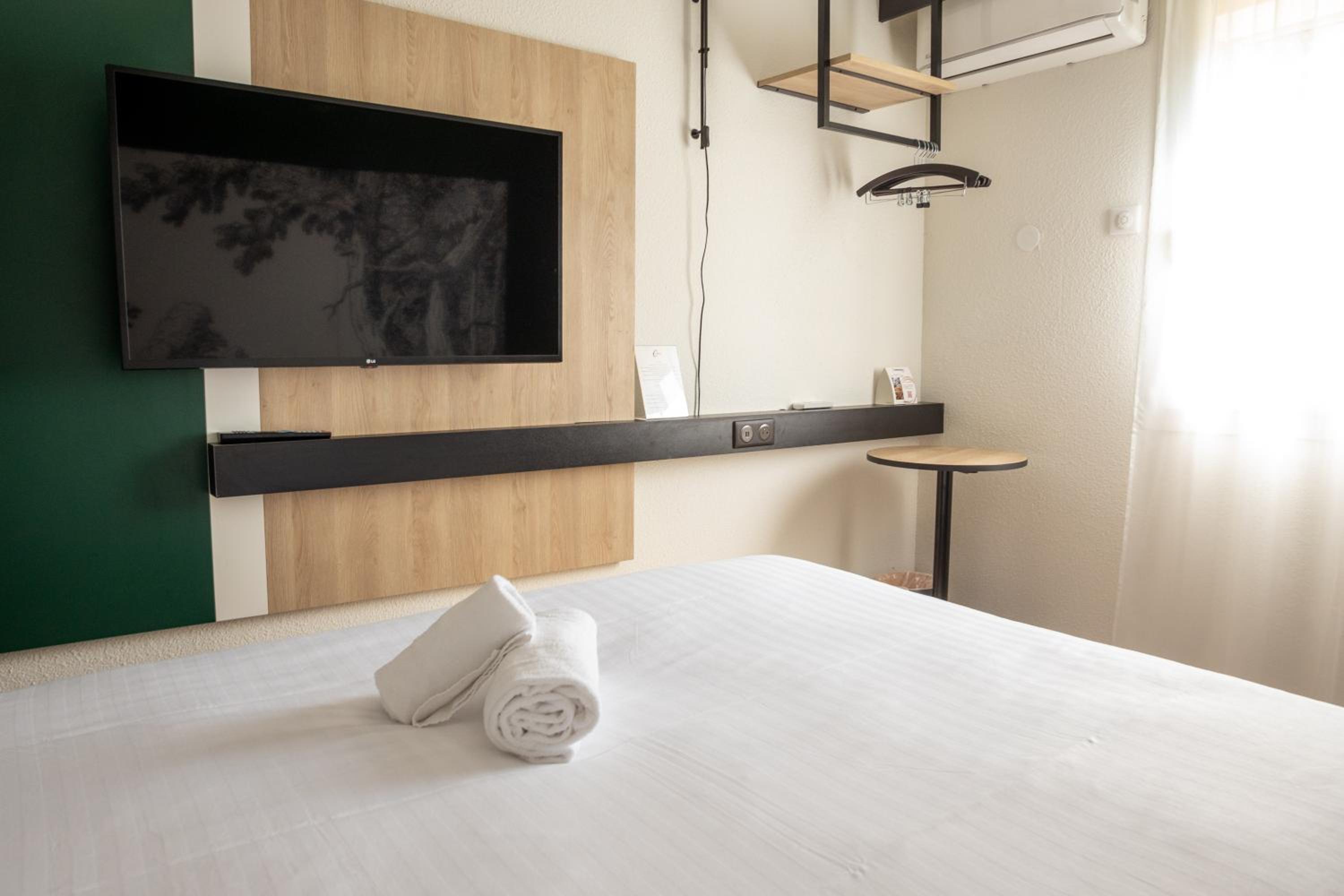 Standard  Room - Photo 6