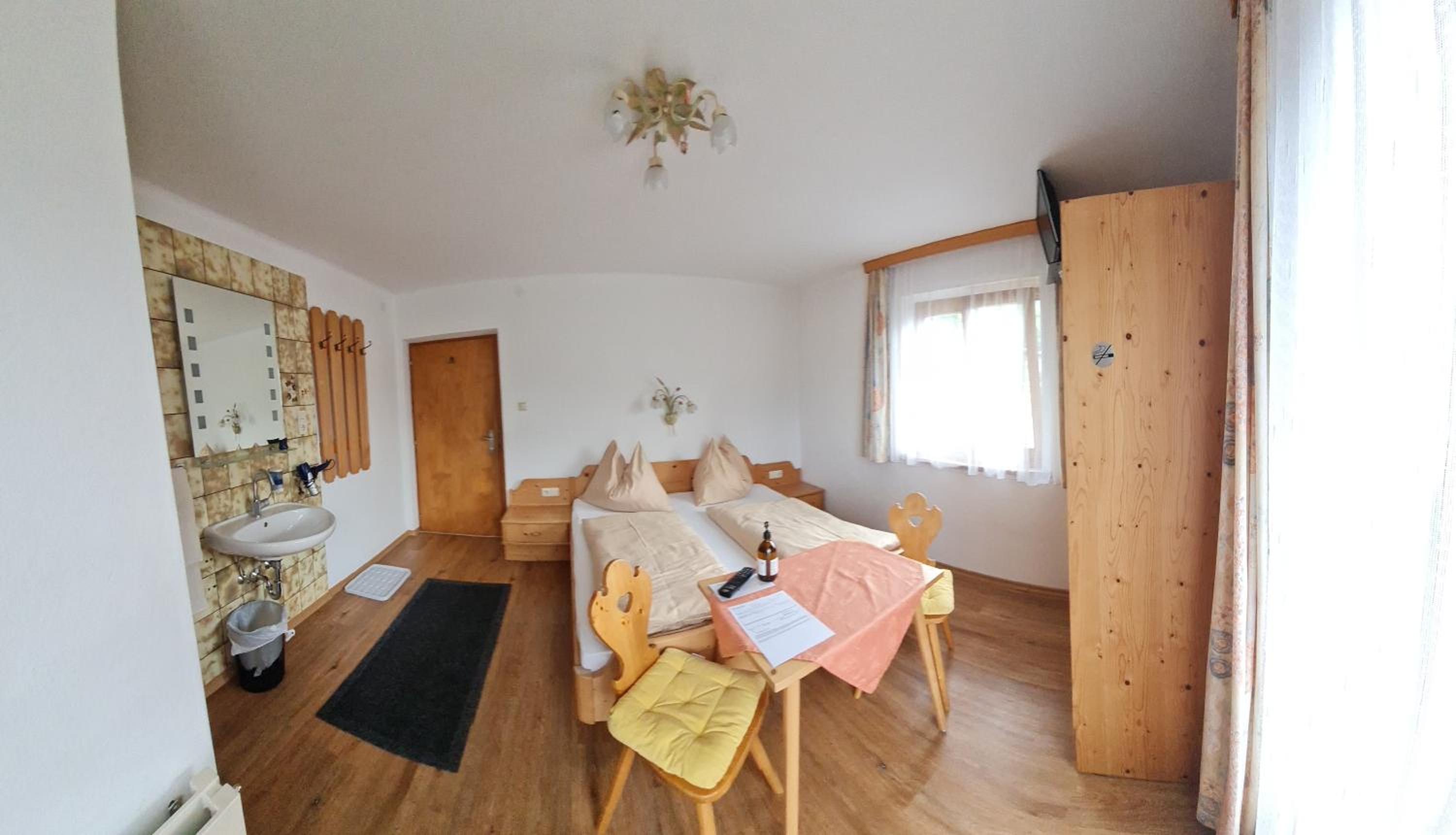 Double Room with Private External Bathroom
