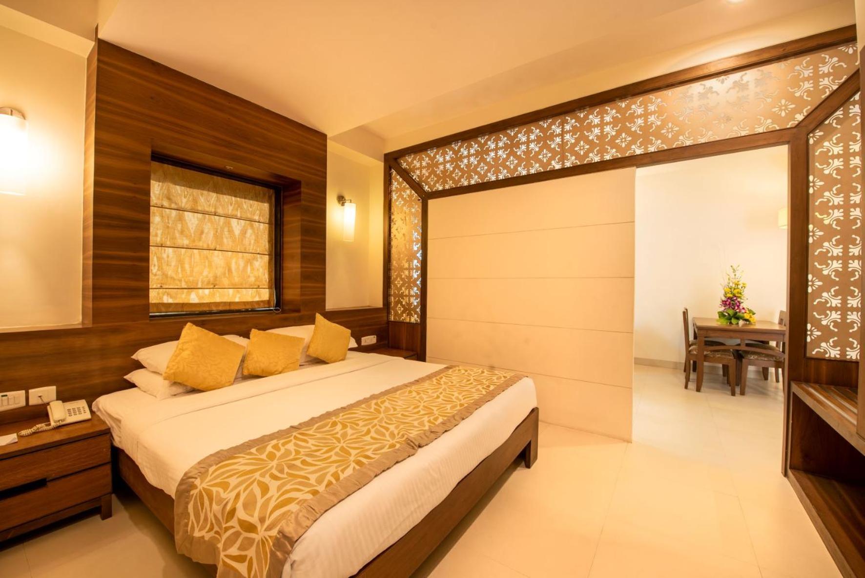 Deluxe Suite - Photo 6