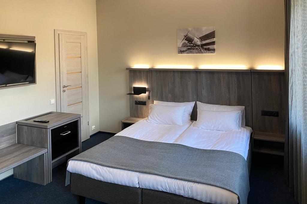 Double Room with Extra Bed - Photo 5