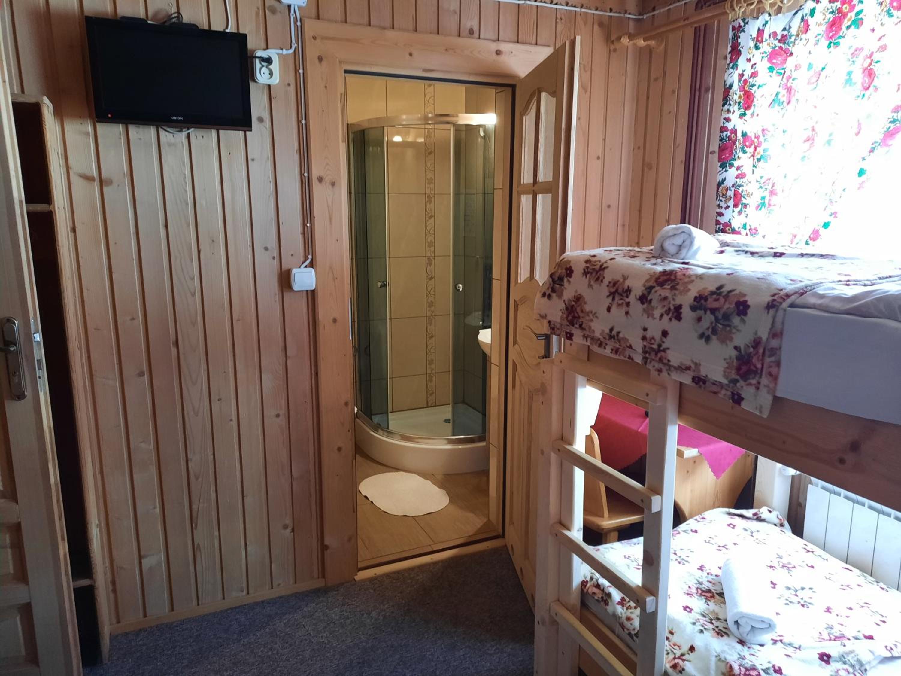 Triple Room With Private Bathroom photo 2