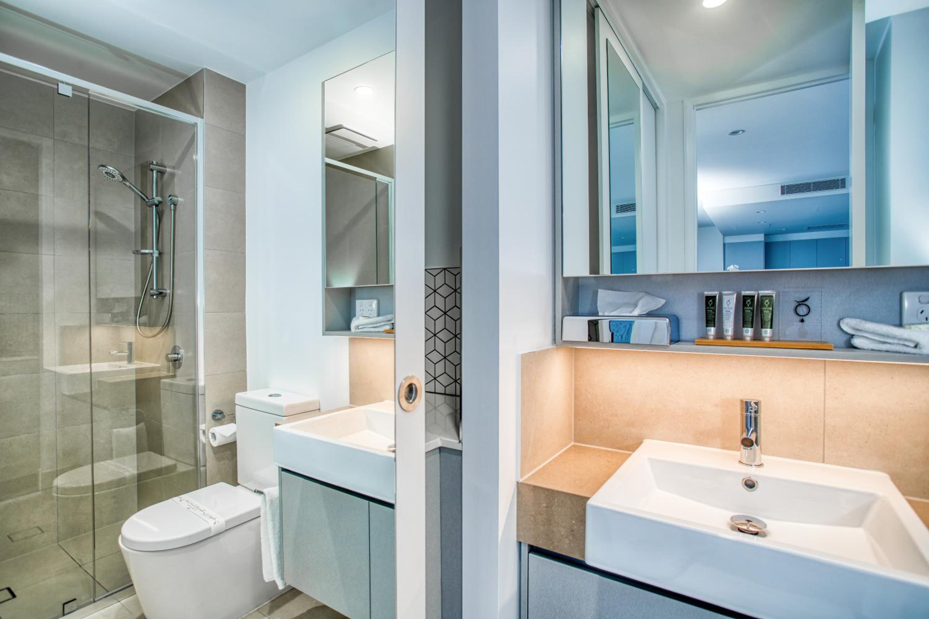 Two-Bedroom Apartment - Photo 9