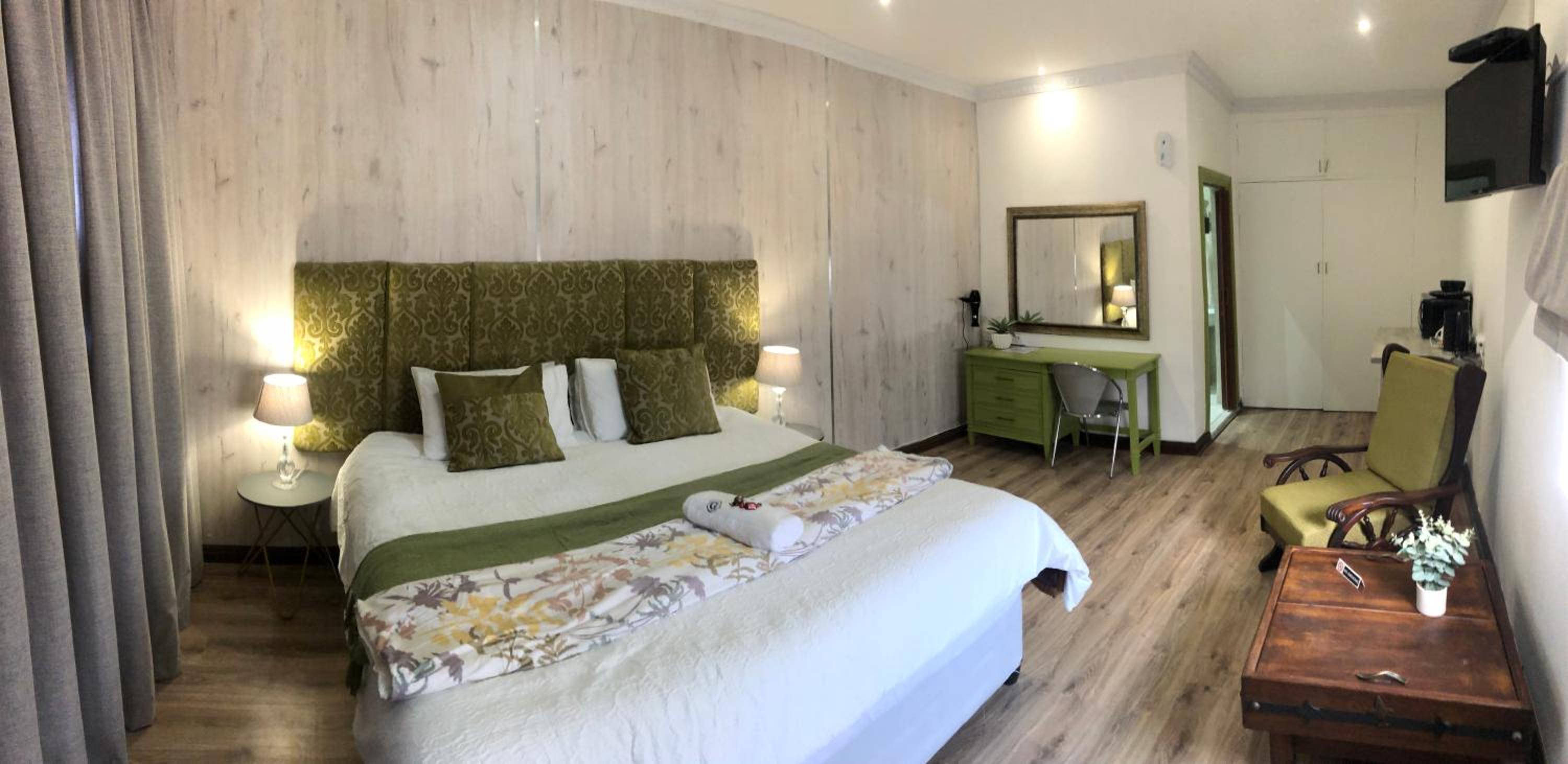 Double Room with Extra Bed - Photo 1