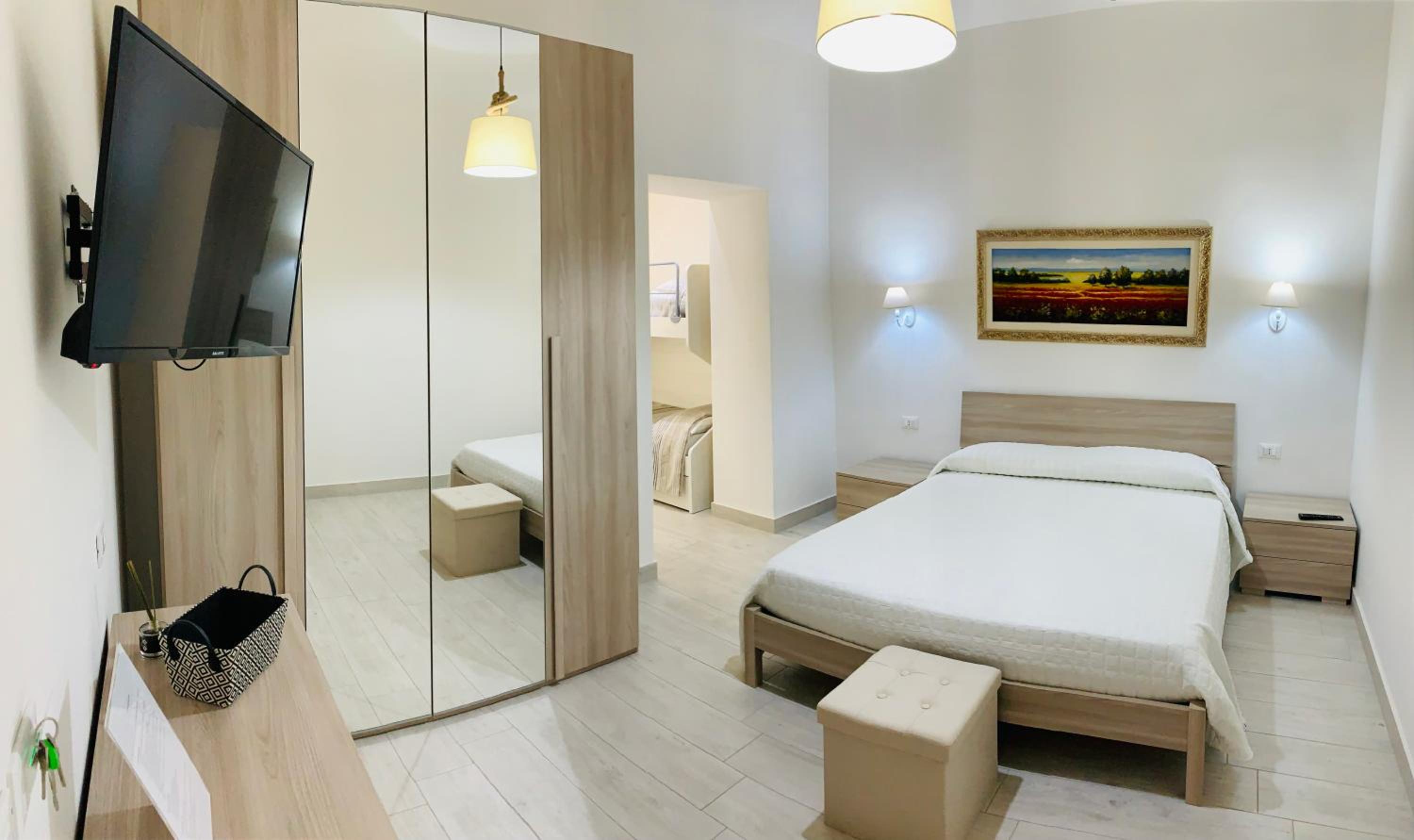 Quadruple Room - Photo 1