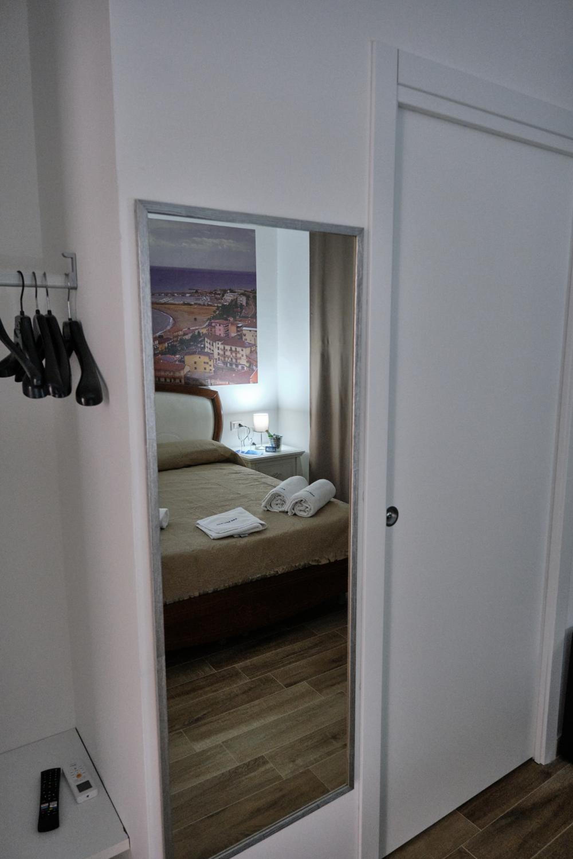 Comfort Quadruple Room - Photo 8