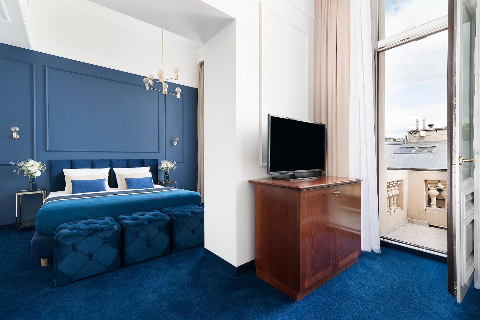Junior Suite with Balcony photo 3