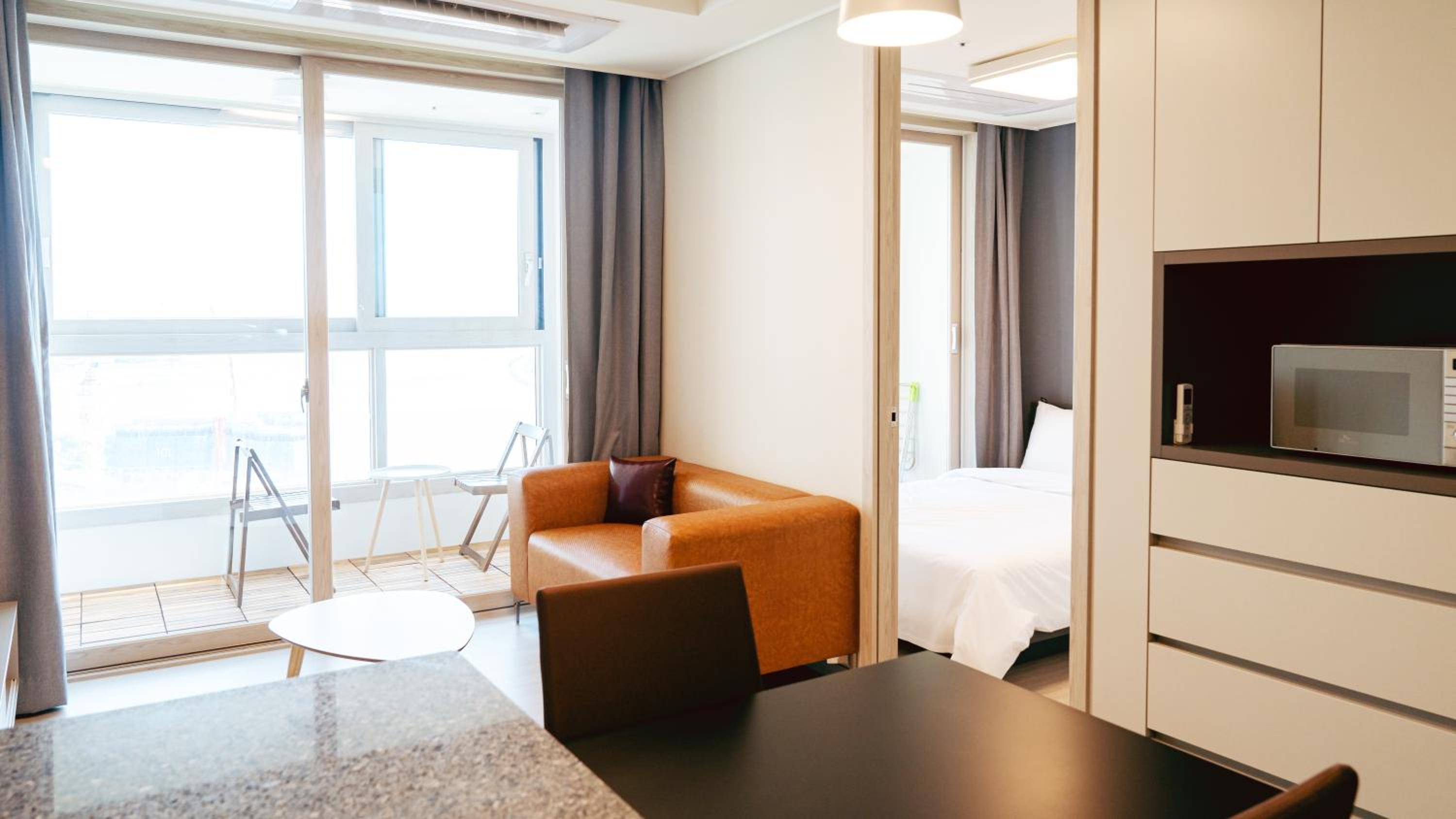 Deluxe Suite - Photo 1