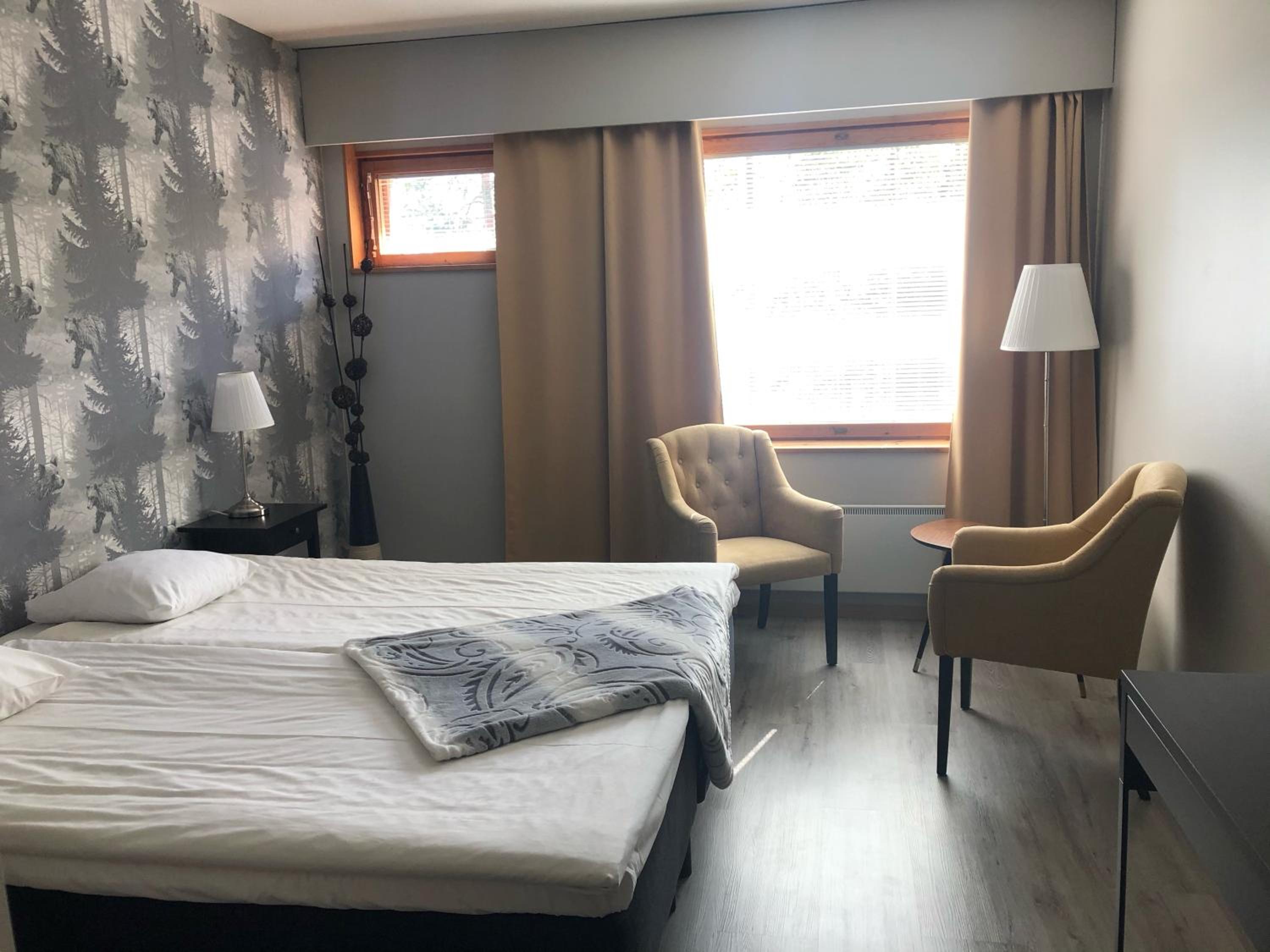 Standard Double or Twin Room - Photo 5