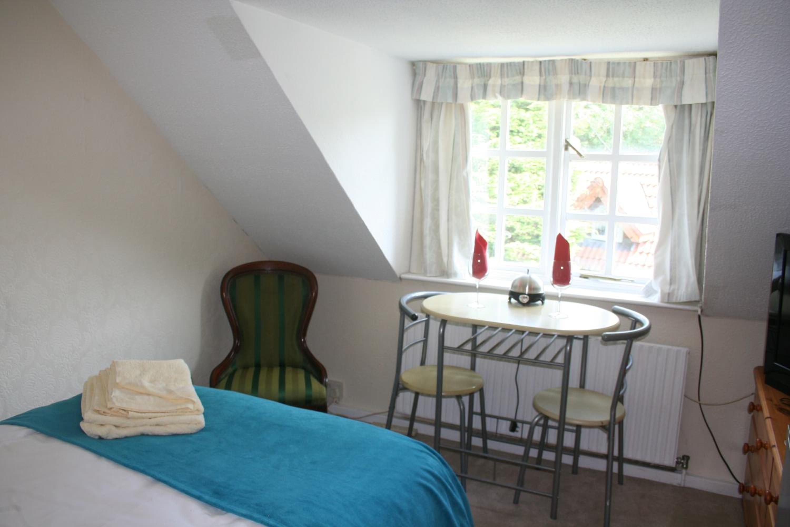 Double Room with Private Bathroom photo 1