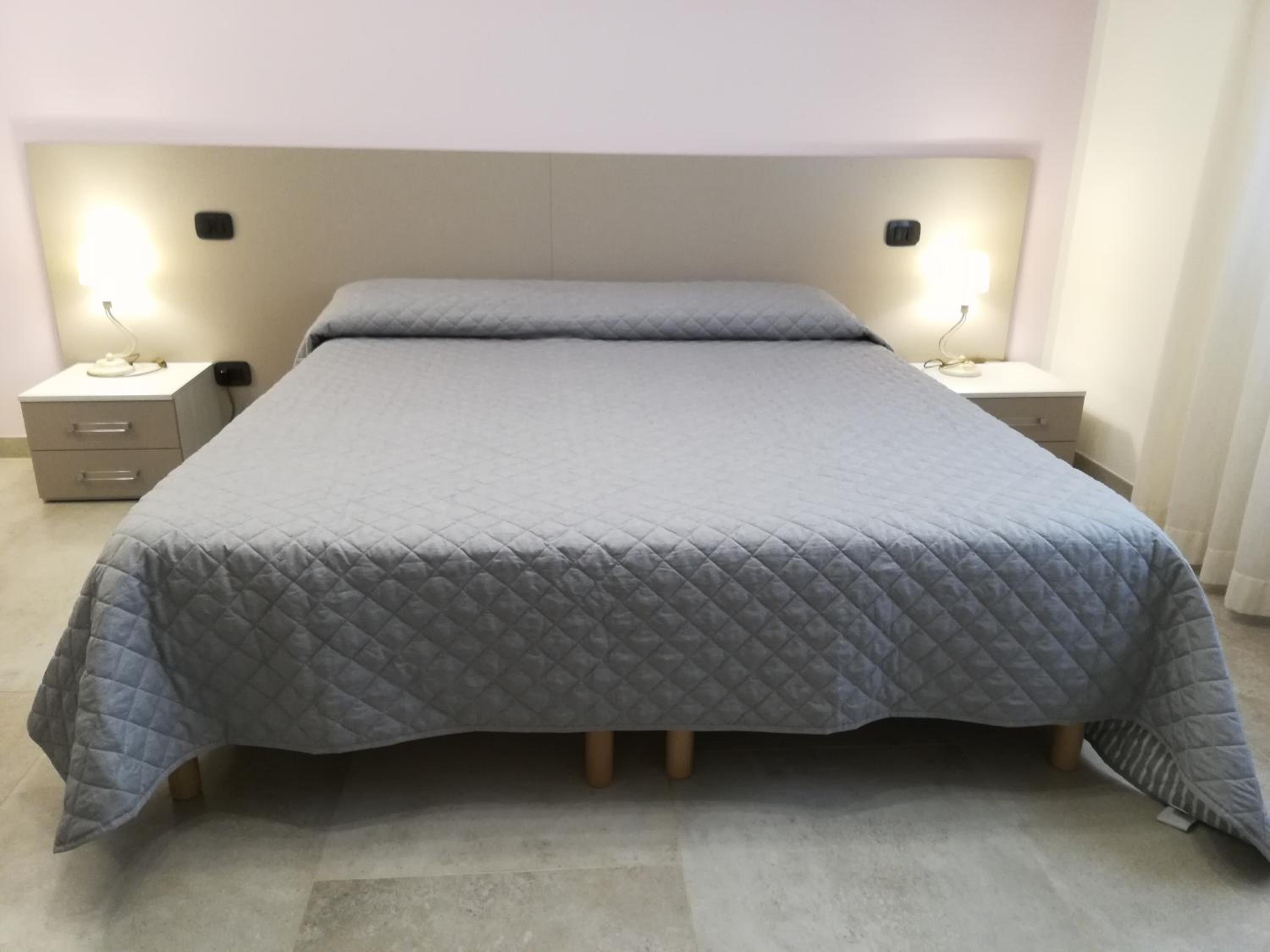 Double or Twin Room - Disability Access - Photo 5