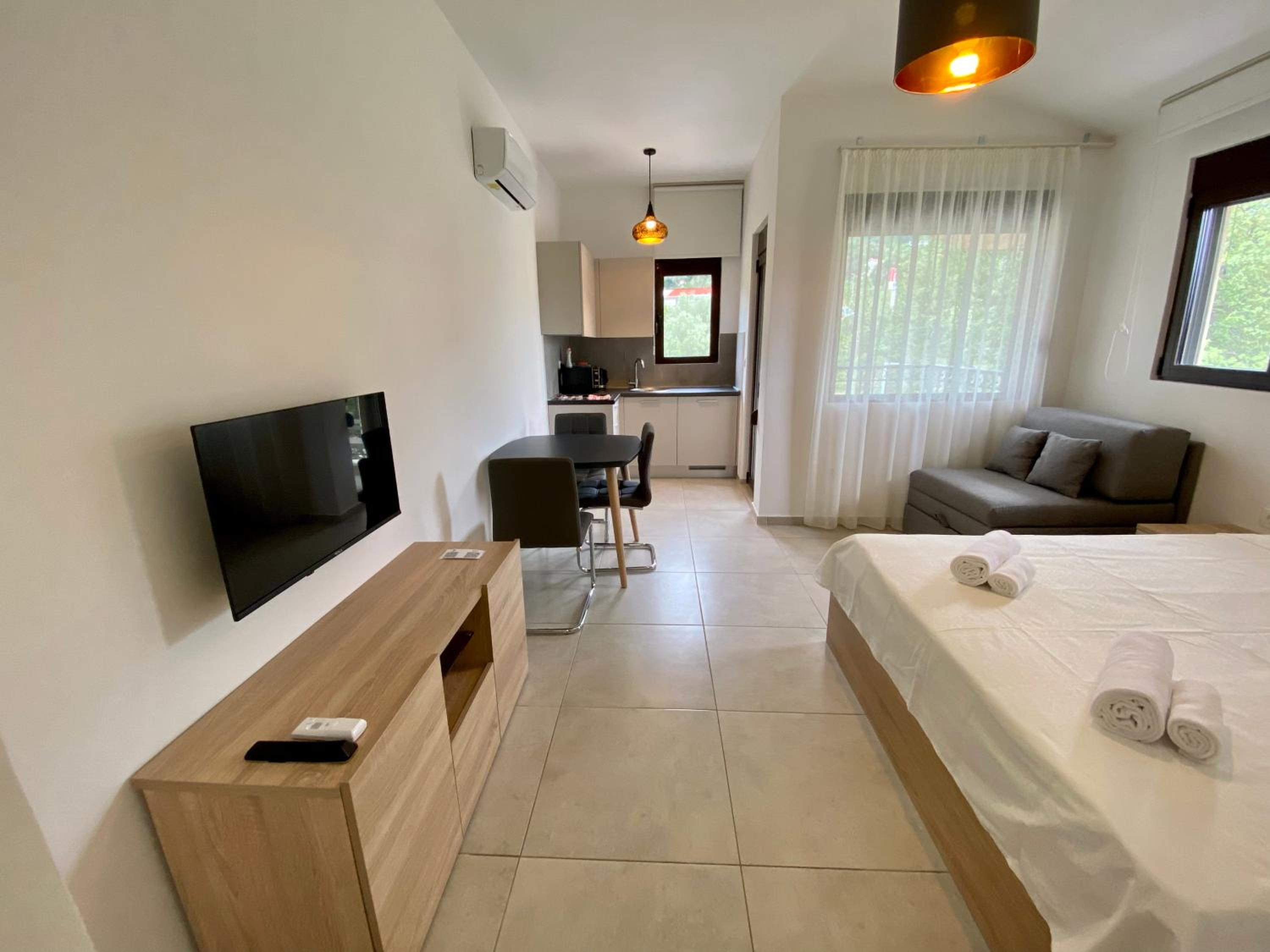 Comfort Triple Room photo 2