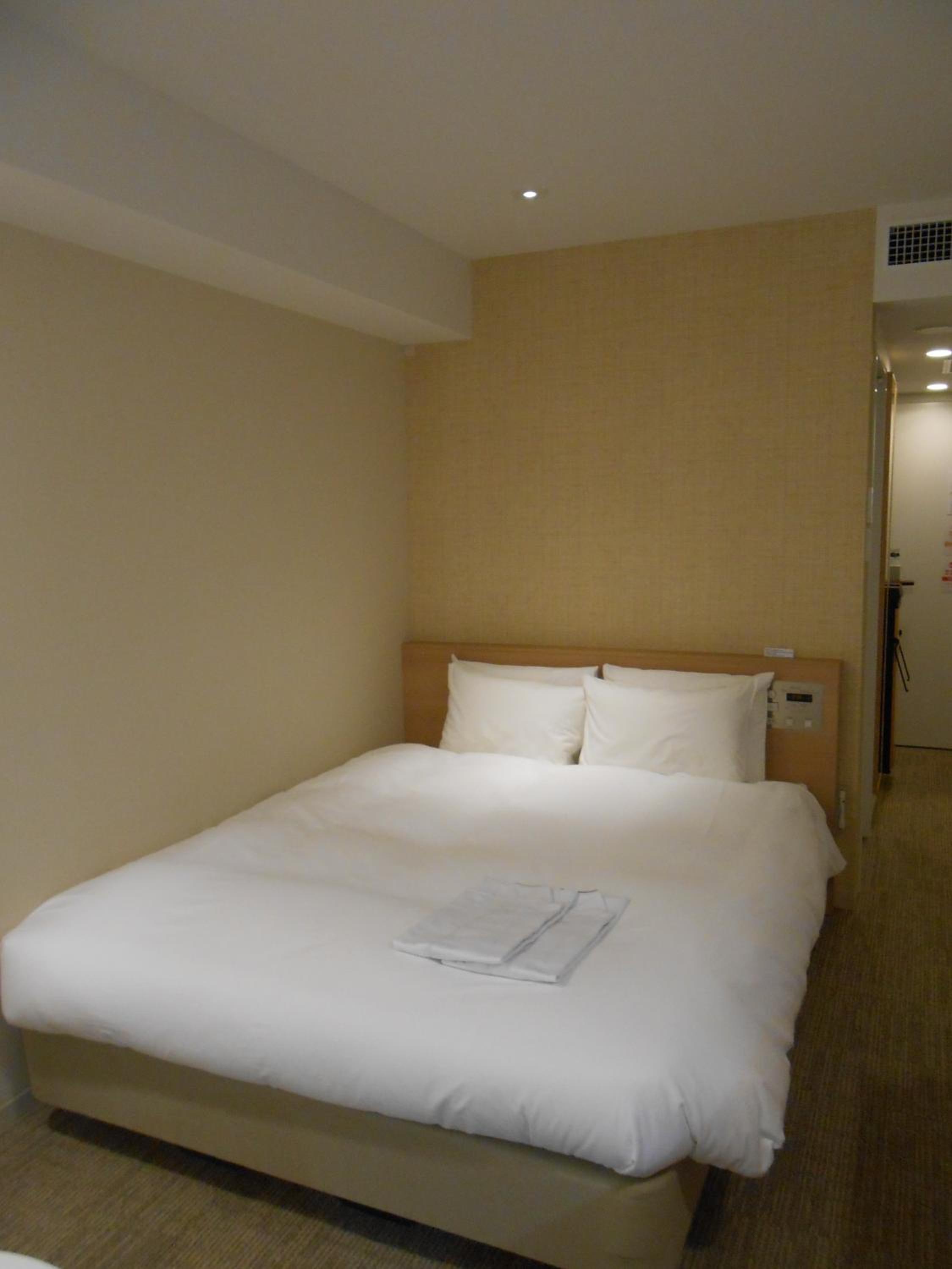 Standard Room - Non-Smoking (2 Adults)